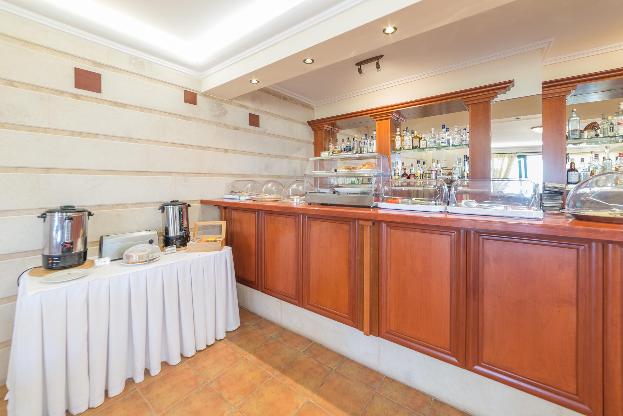 Aparthotel Andreolas Luxury
