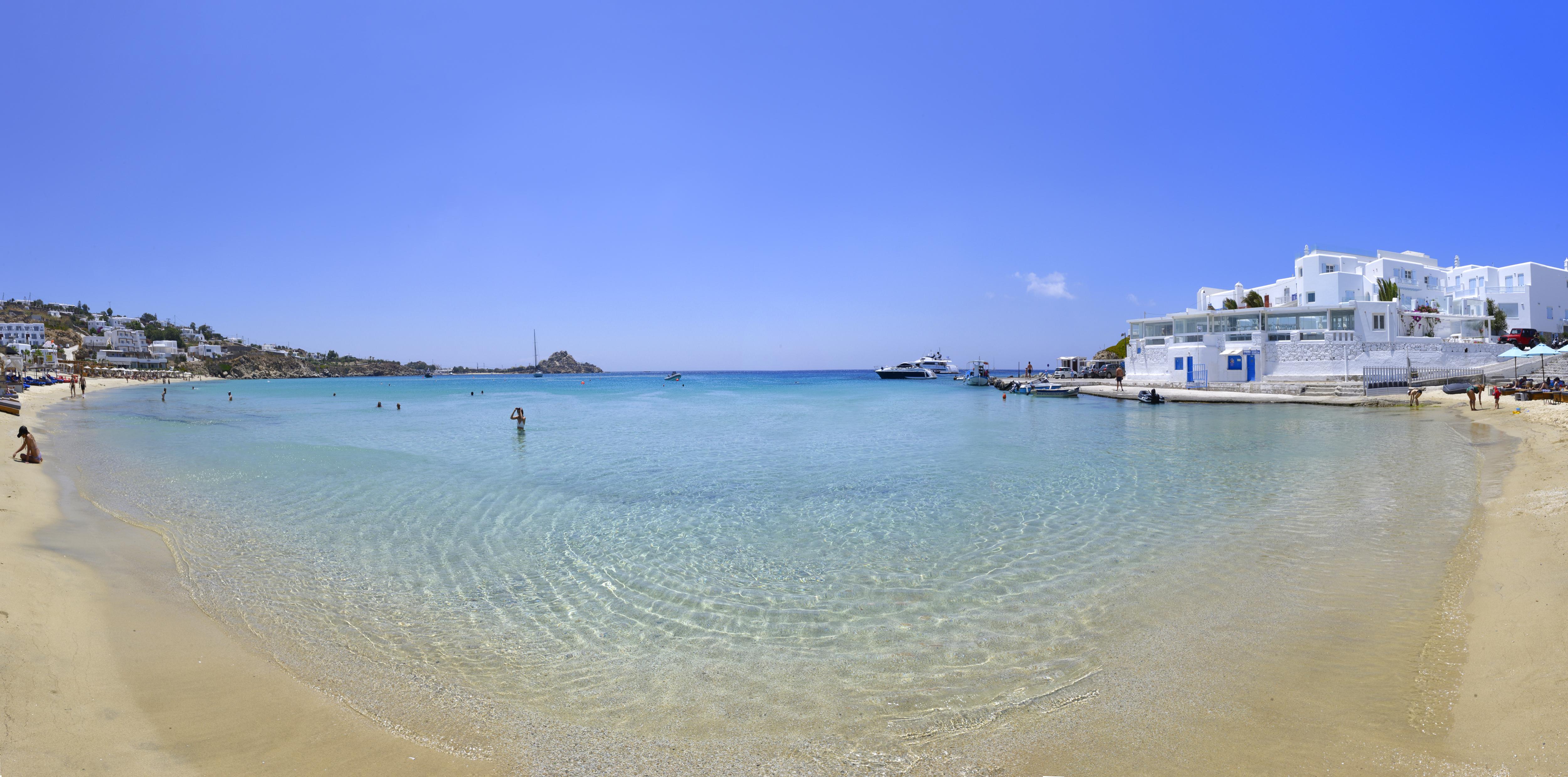 Petinos Hotel 4*
