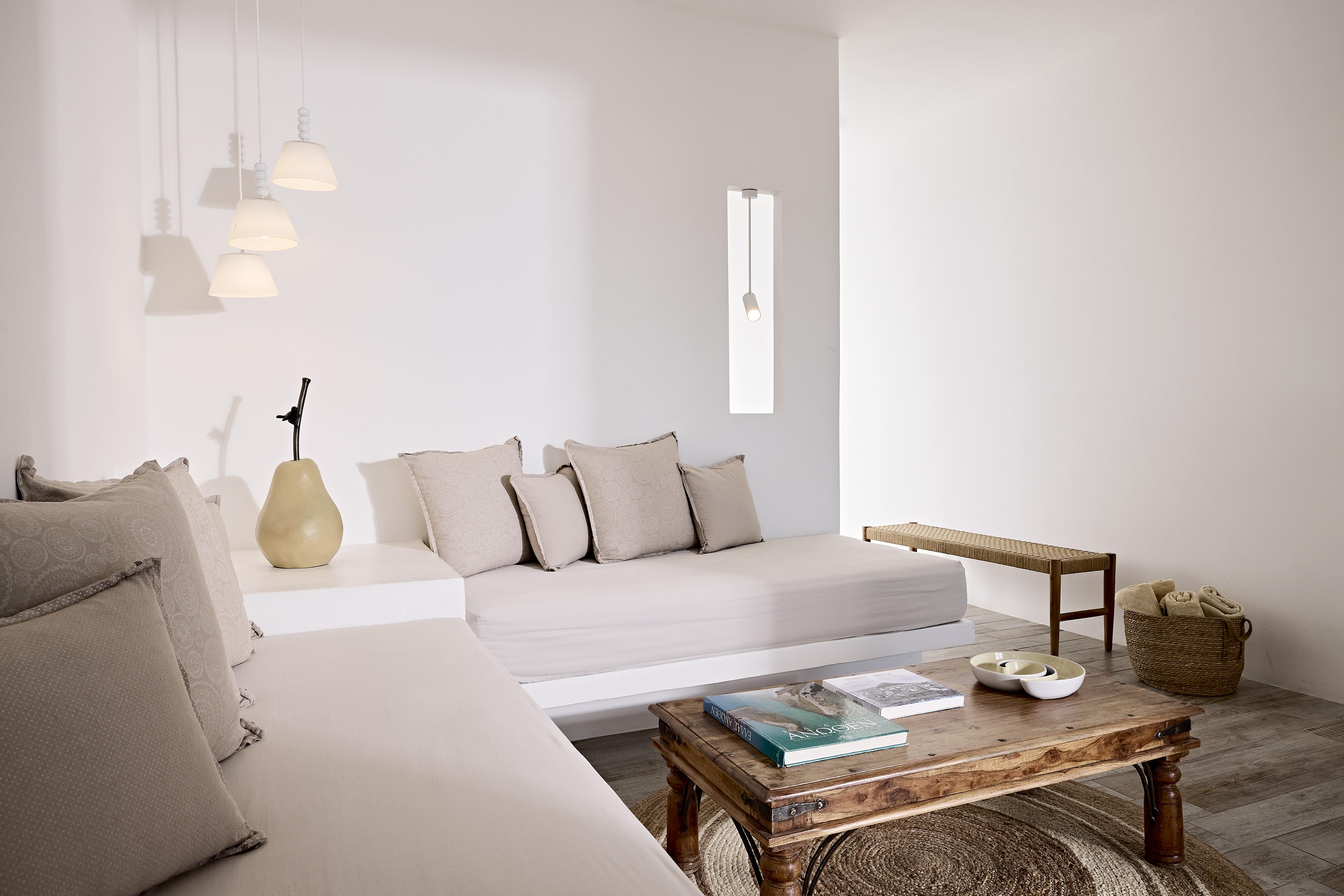 Hotel Santa Maria Village & Adamantas (Milos)
