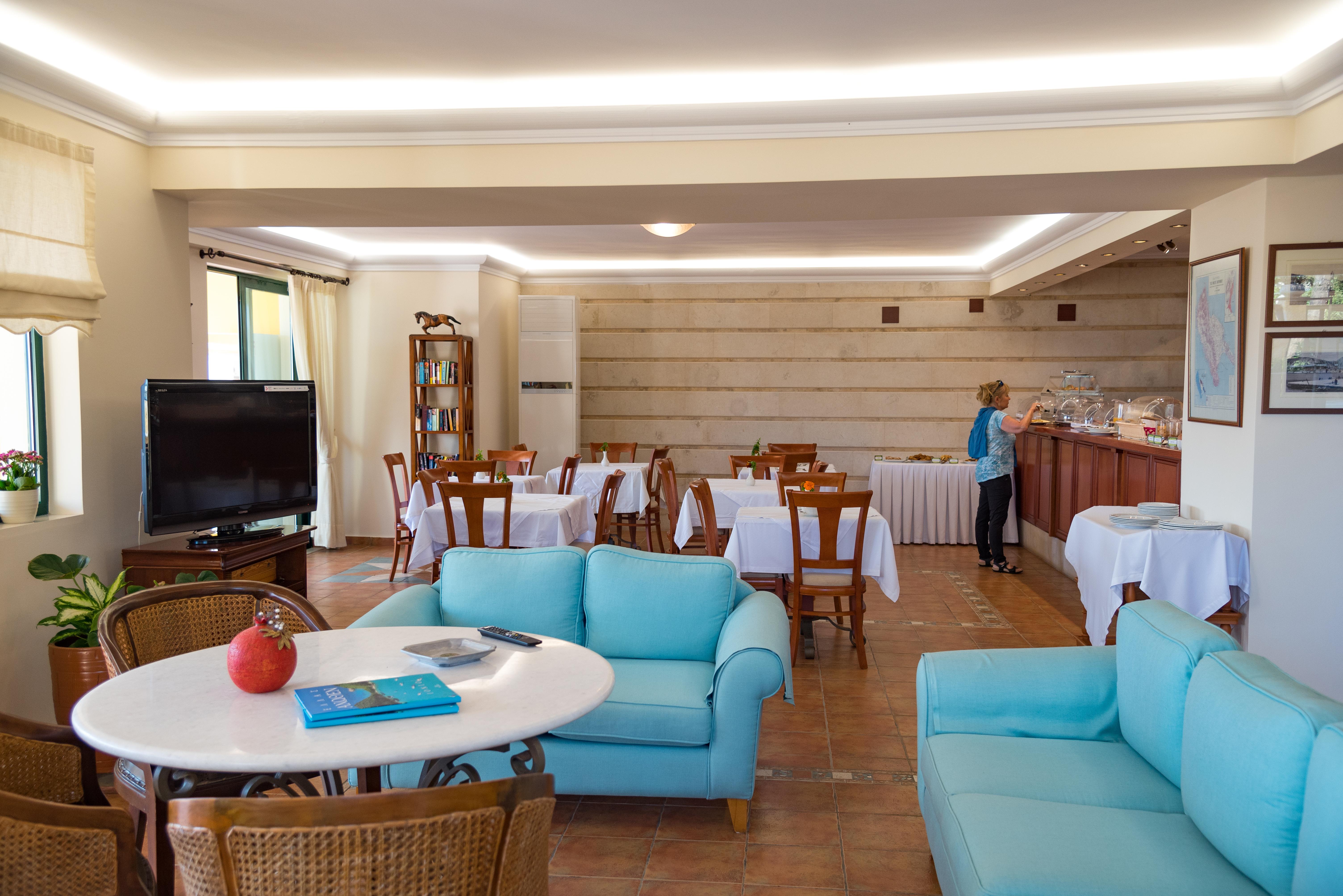 Andreolas Luxury Aparthotel 4*