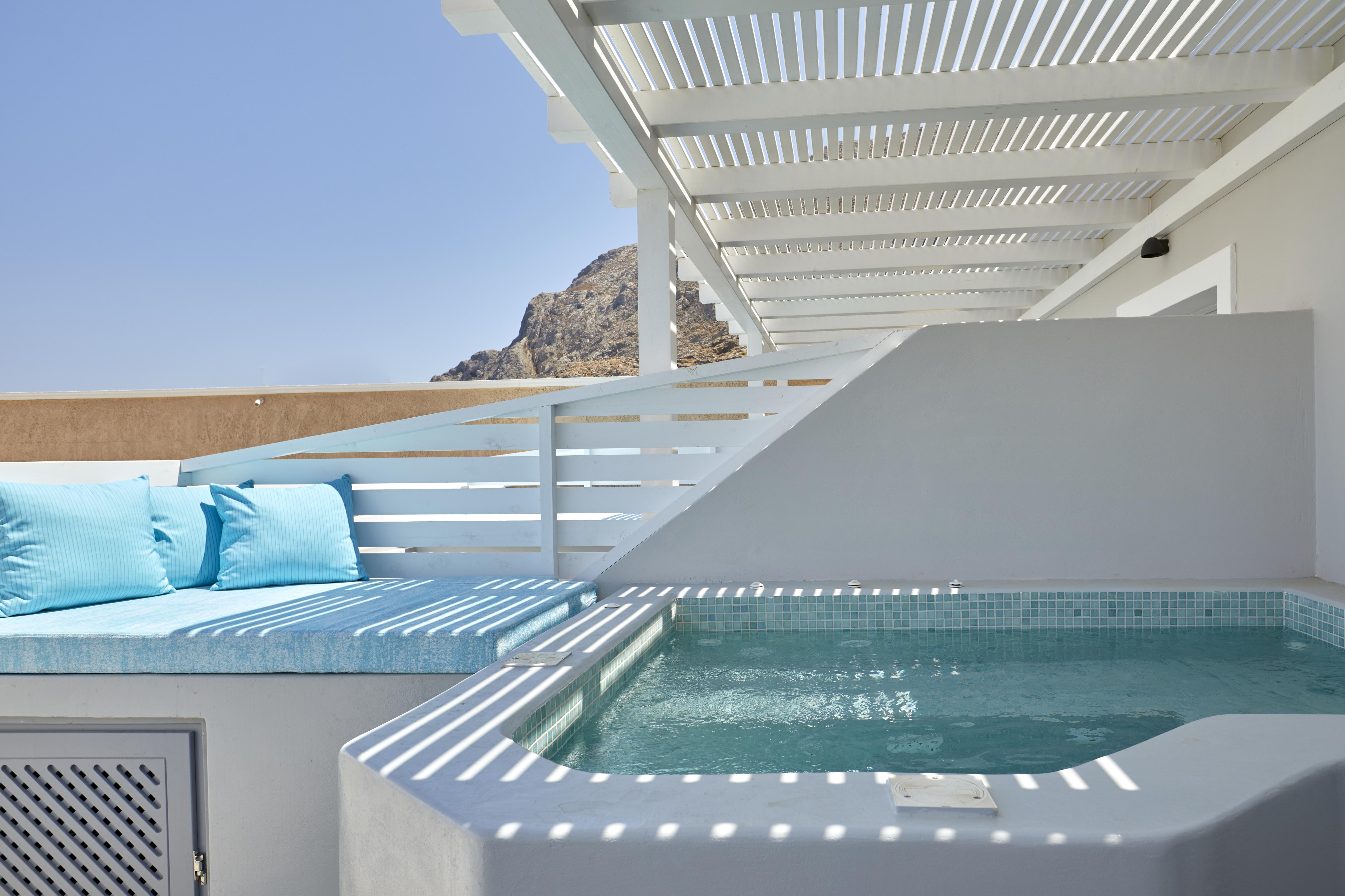 Blue Sea Hotel