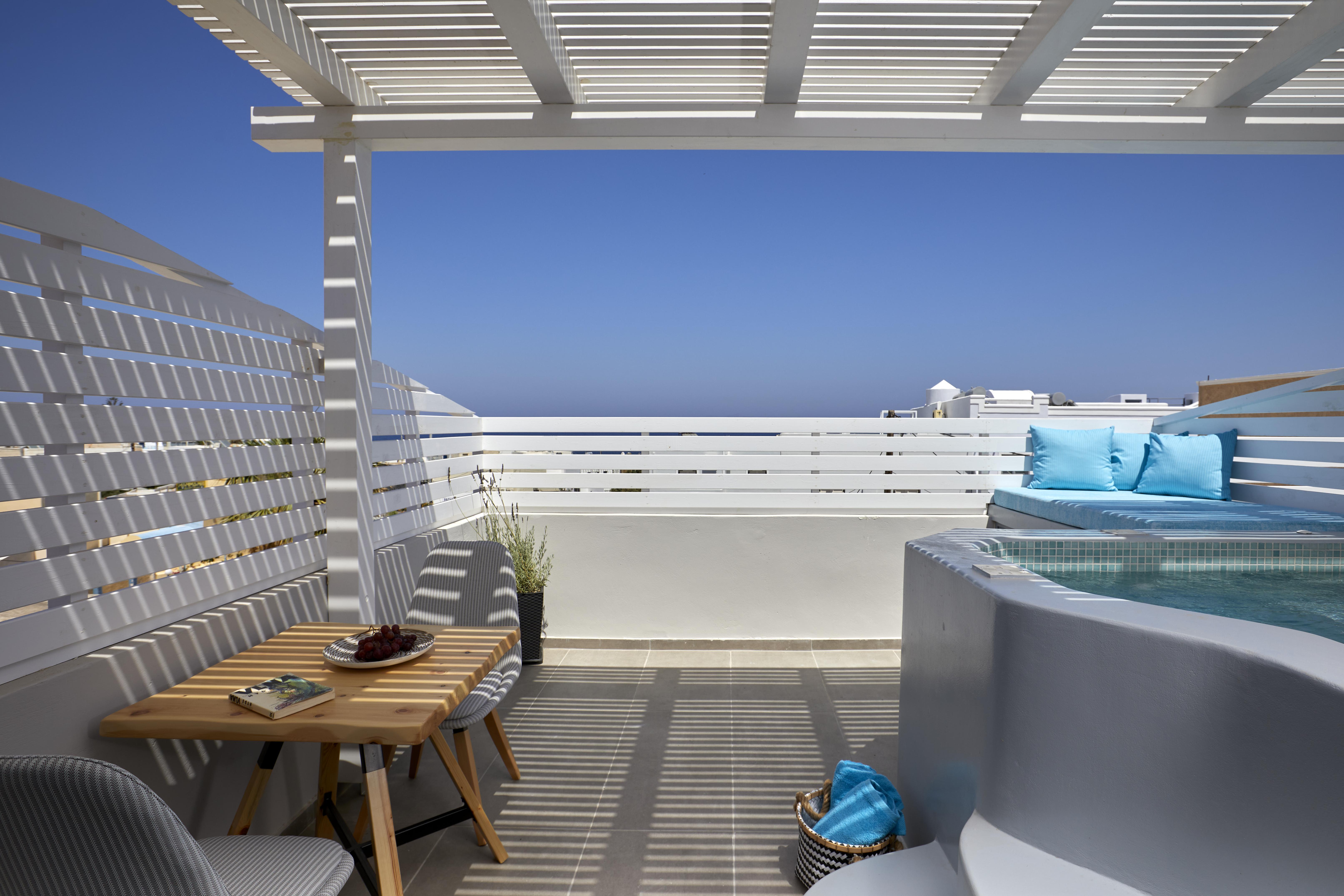 Blue Sea 3*