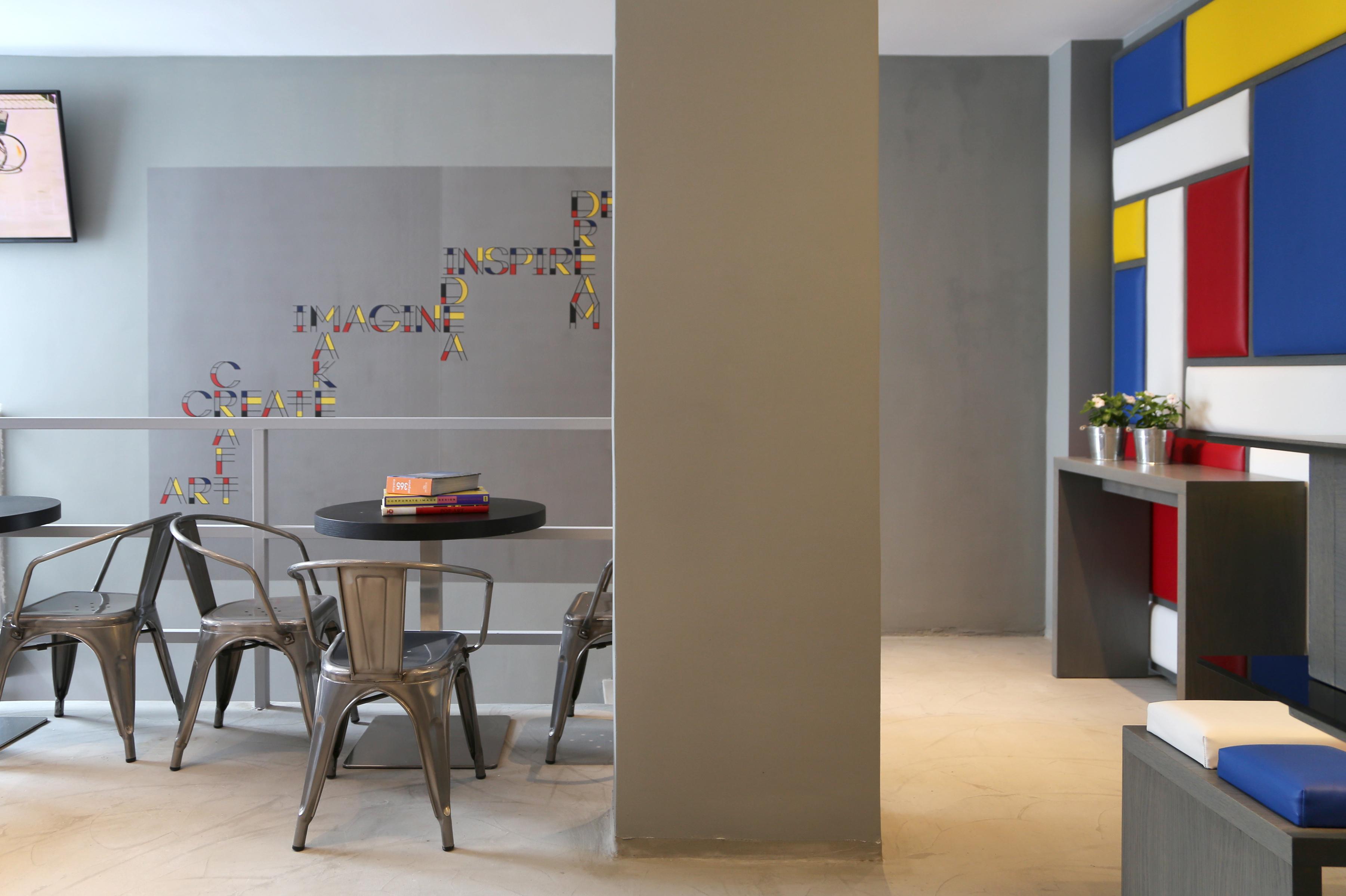 Aparthotel Design Architectonika 3*