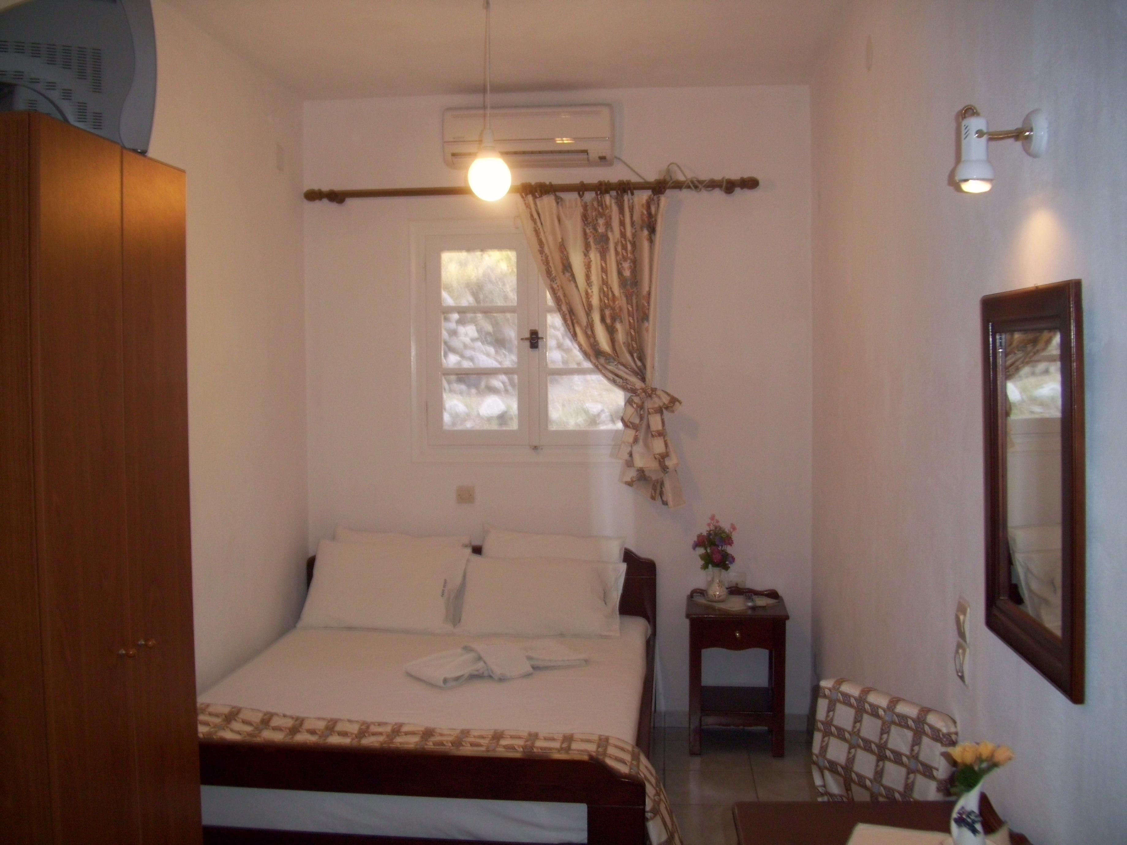 Aparthotel Ancient Thera Perissa (Santorini)