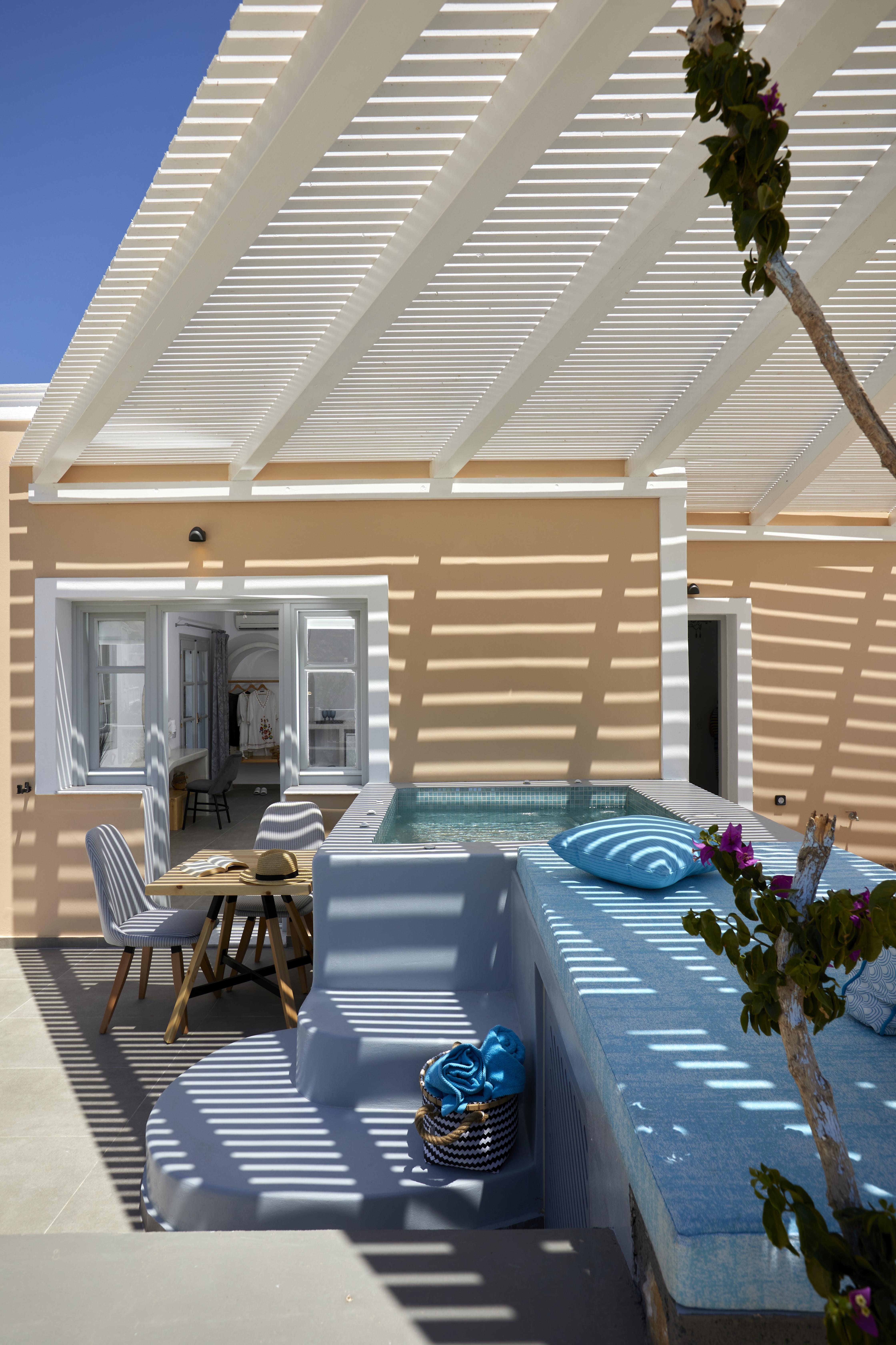 Blue Sea Hotel