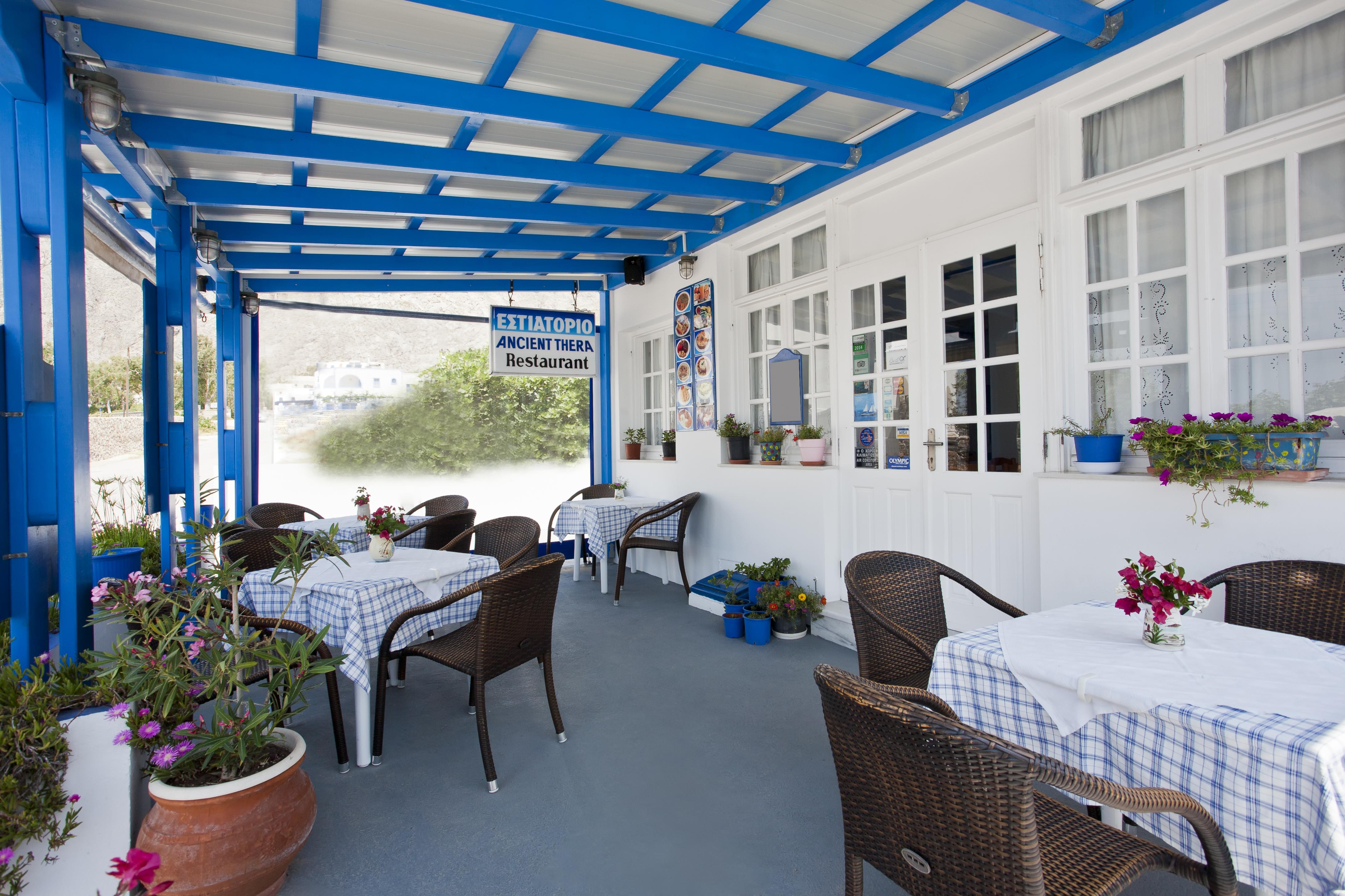 Ancient Thera Aparthotel Perissa (Santorini)