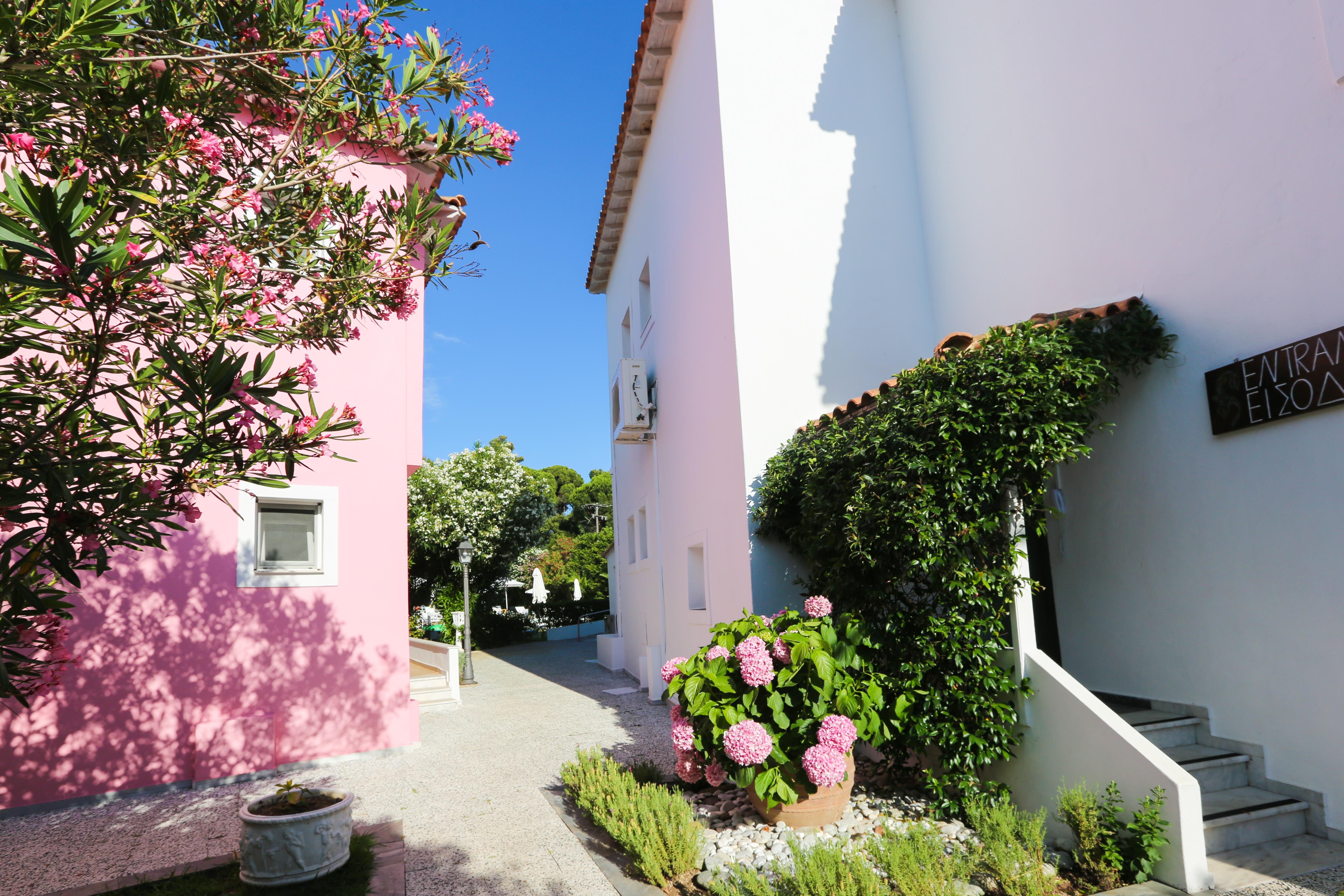 Mandraki Village Boutique 4* Koukounaries