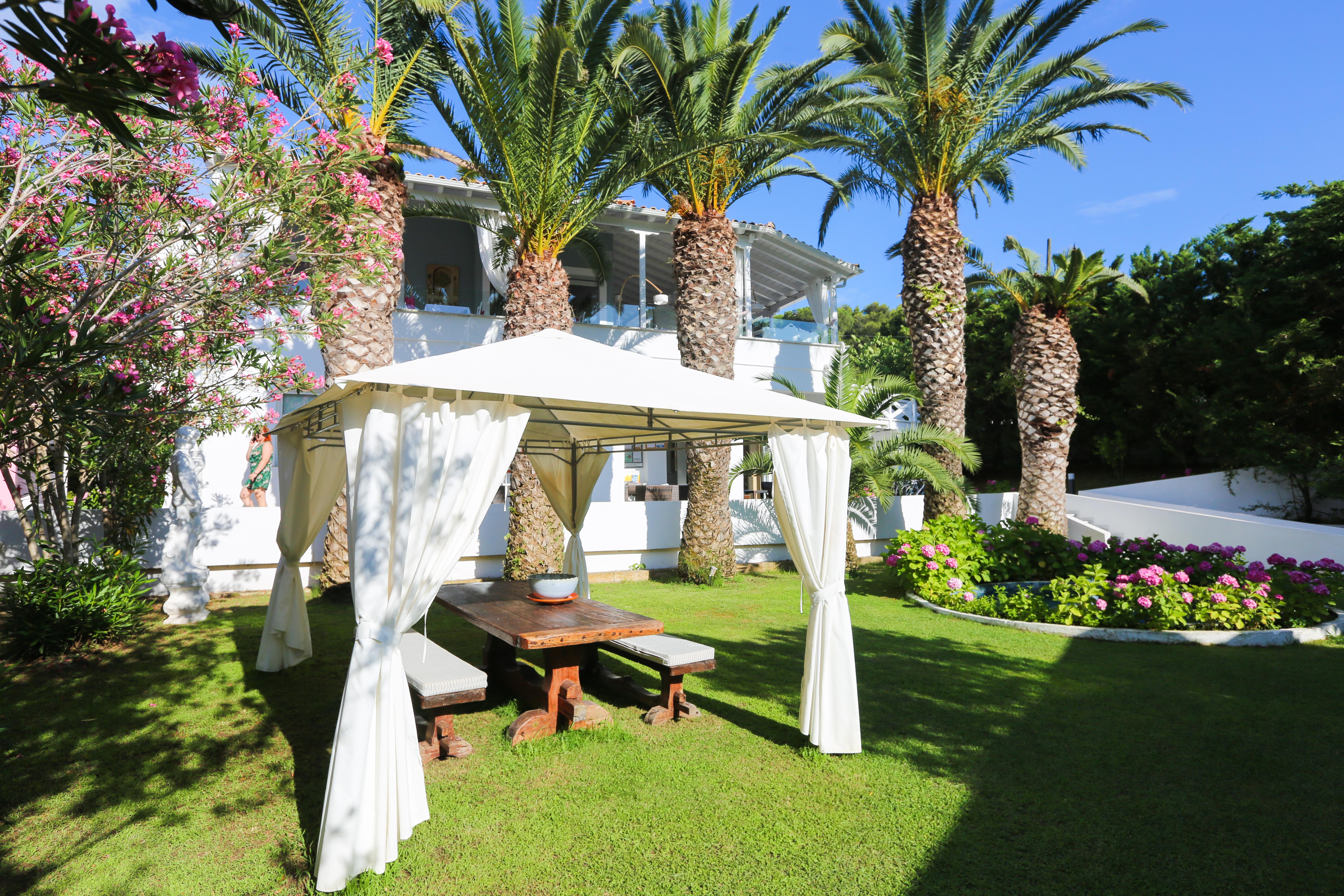 Mandraki Village Boutique 4*