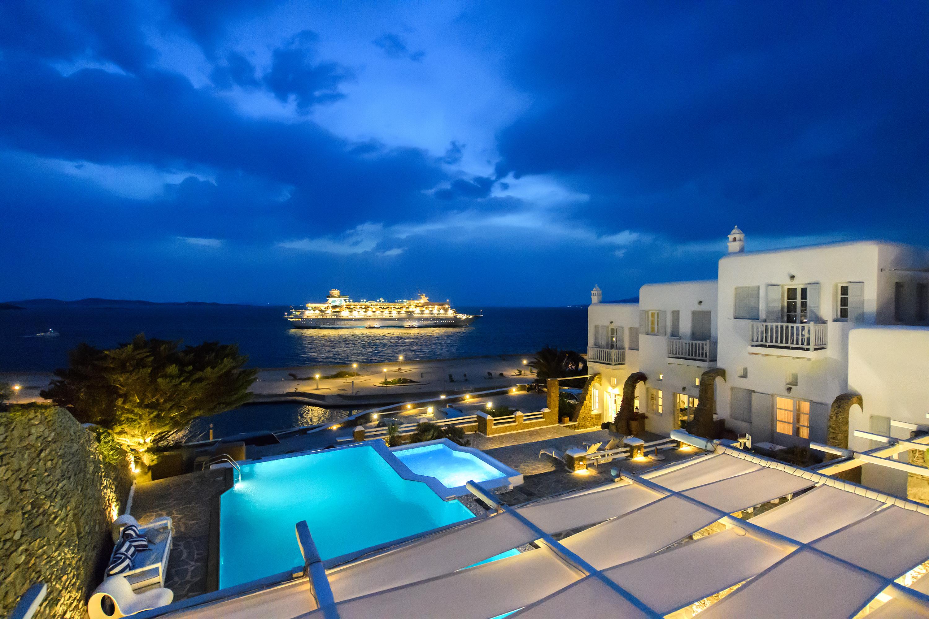 Apanema Hotel