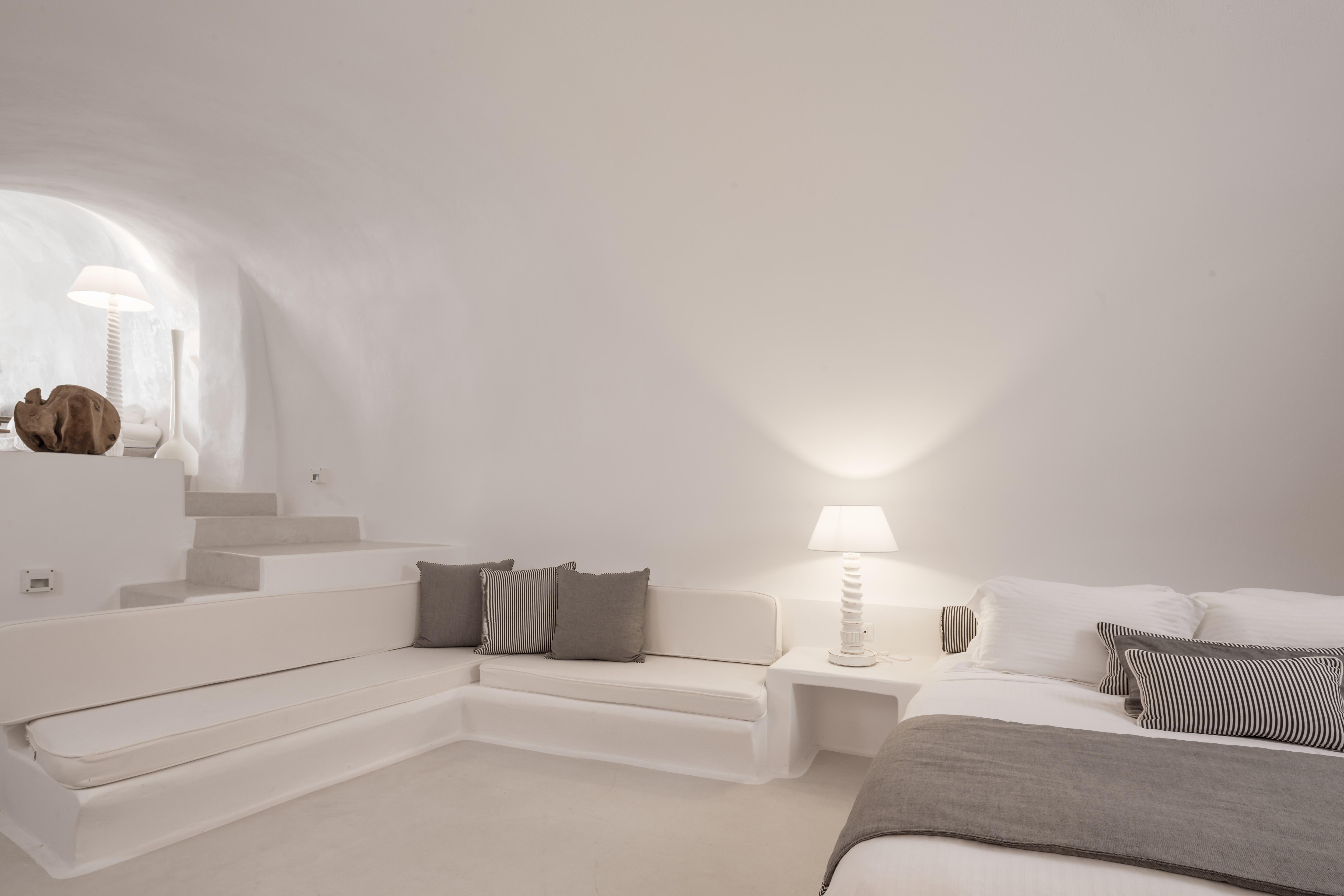Katikies Chromata Santorini - The Leading Of The World