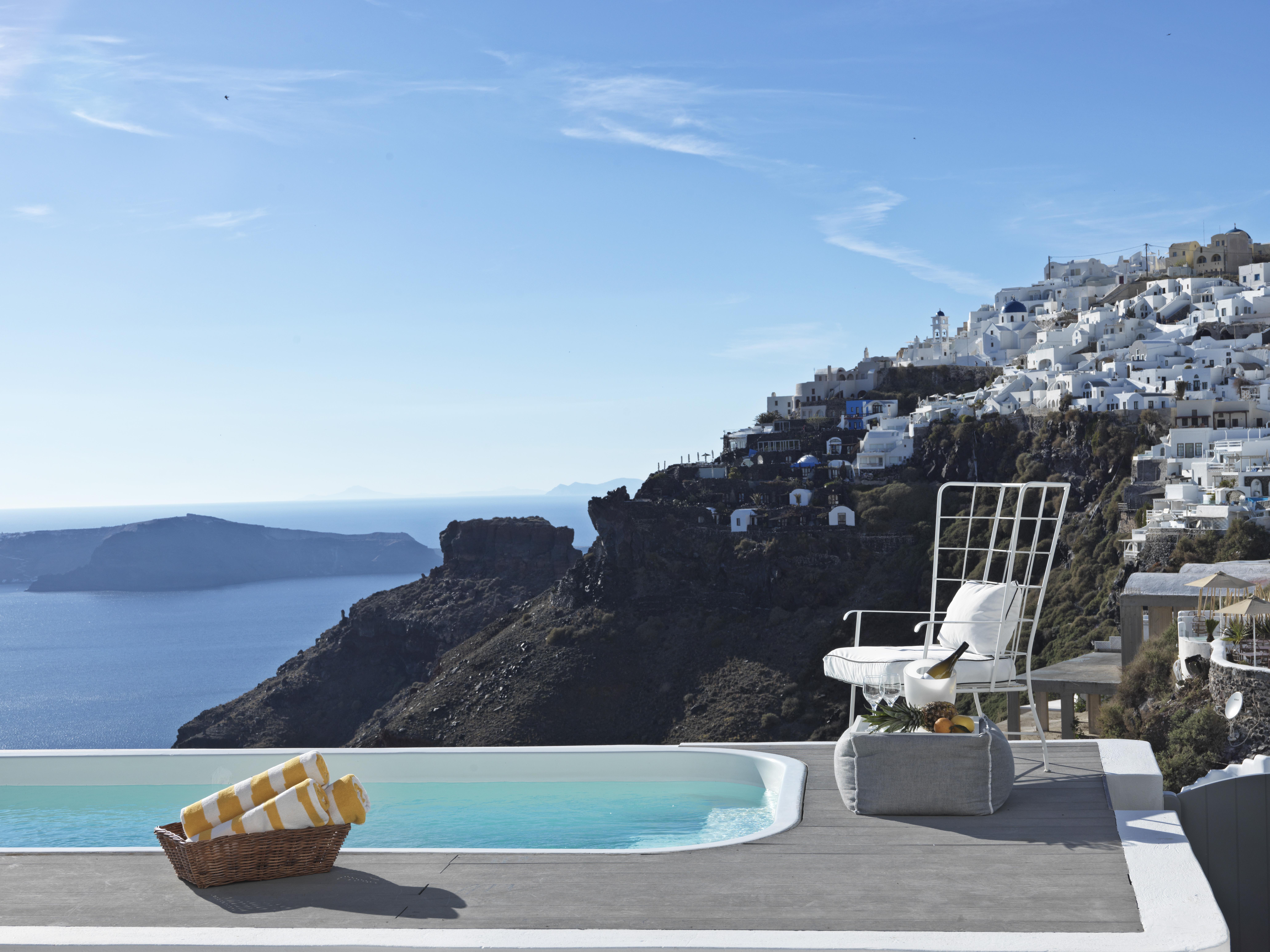 Hotel Katikies Chromata Santorini - The Leading Of The World 5*