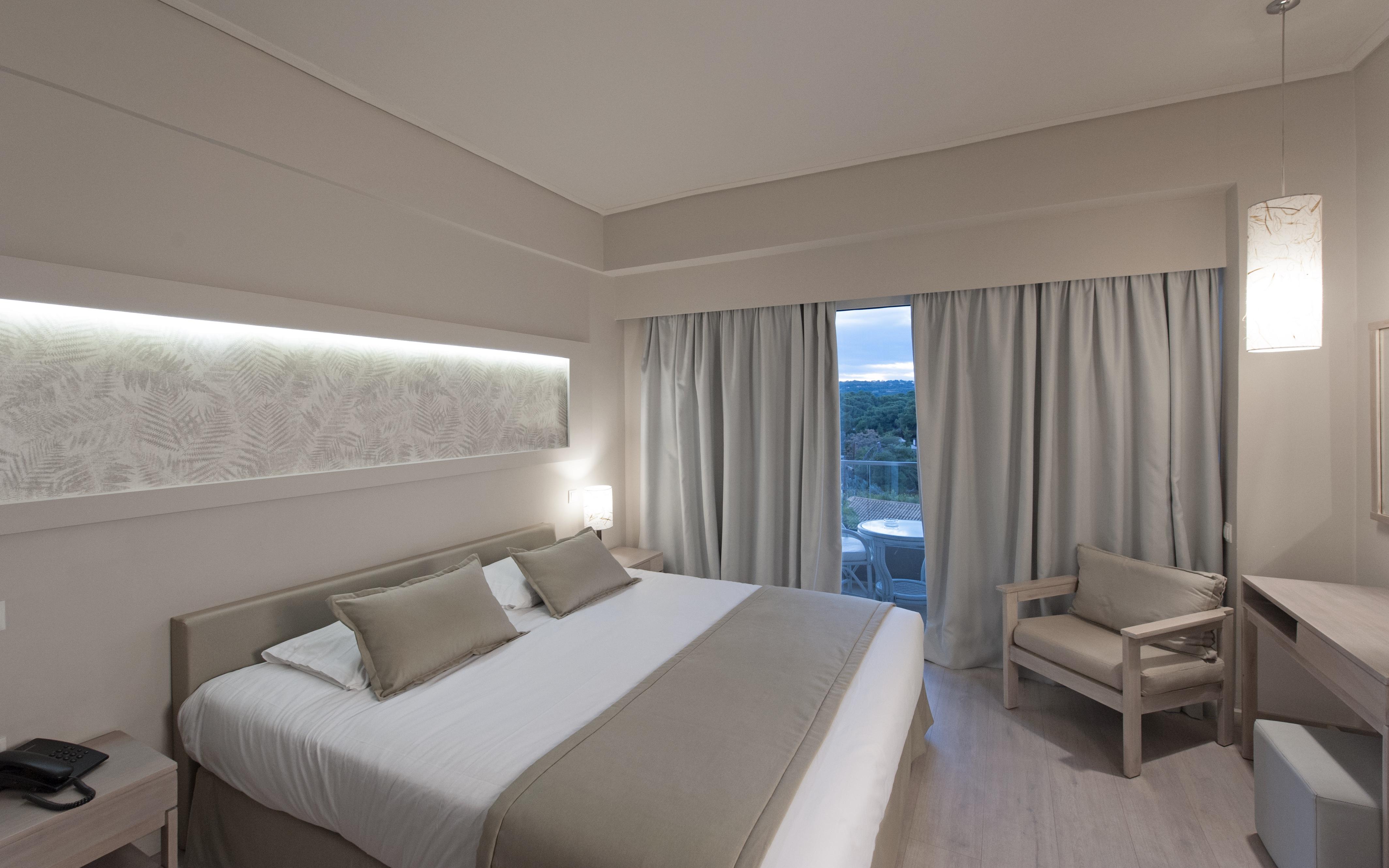 King Saron Hotel 4*