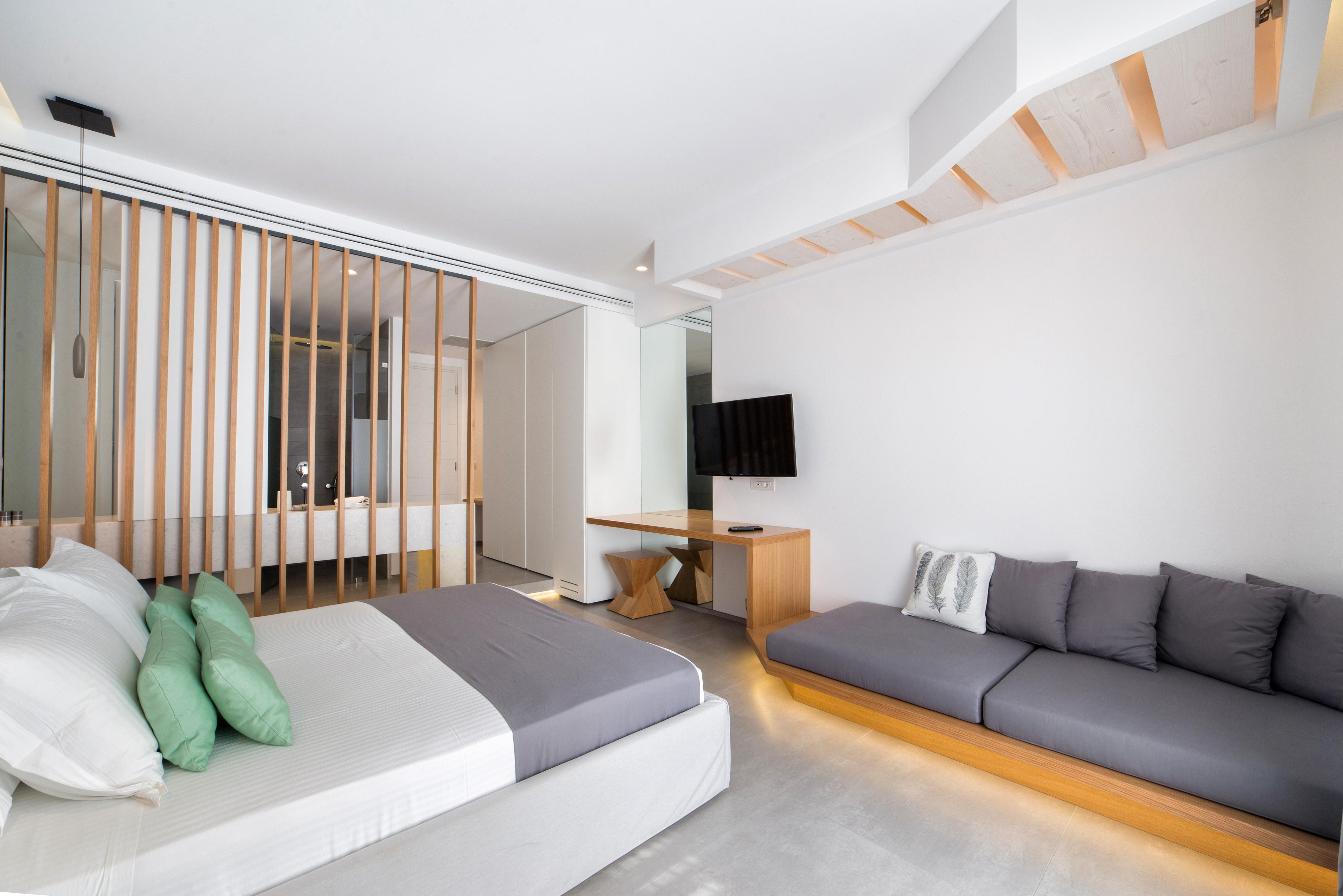 Agnanti & Hotel 5*