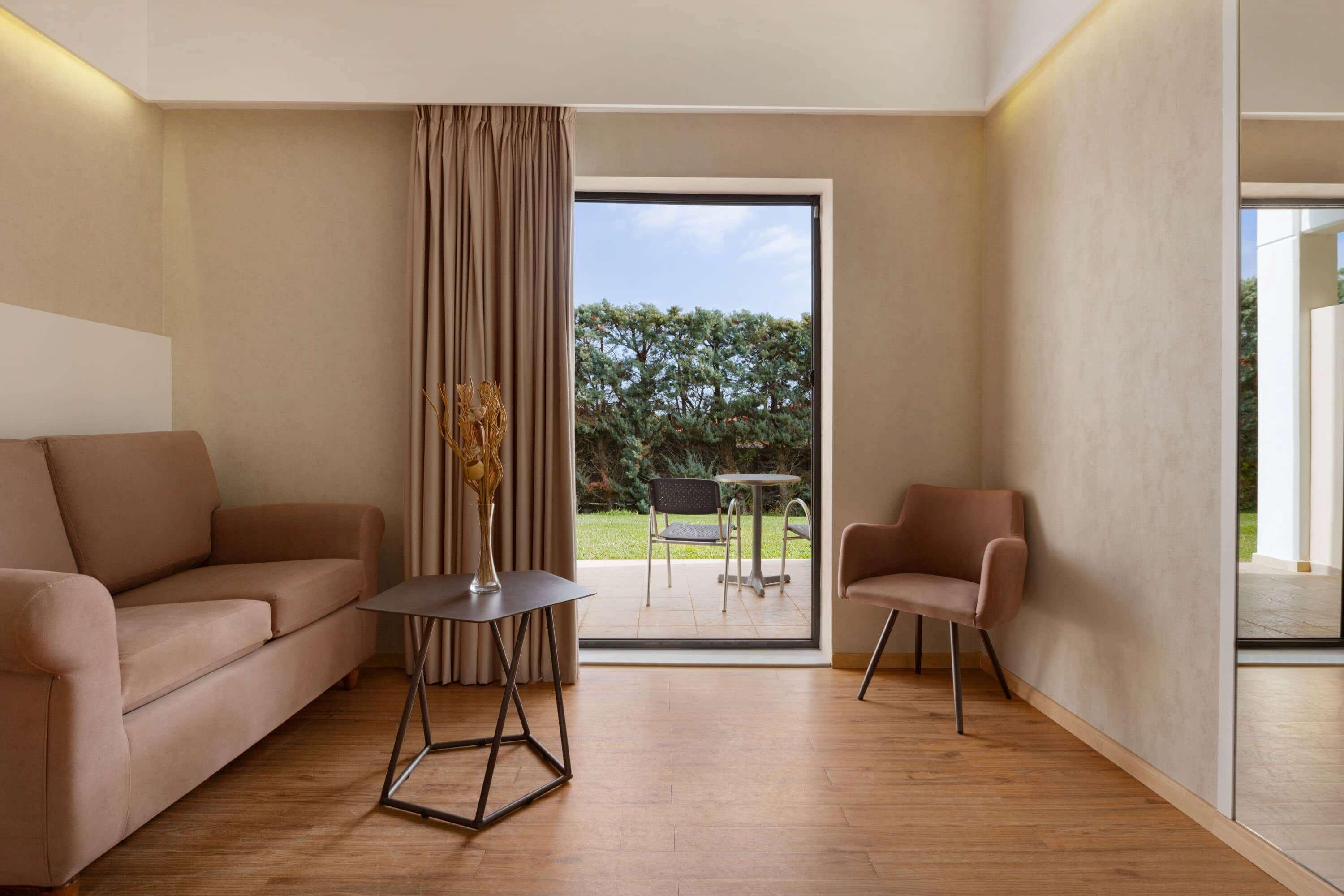 Ramada Plaza By Wyndham Thraki 5*