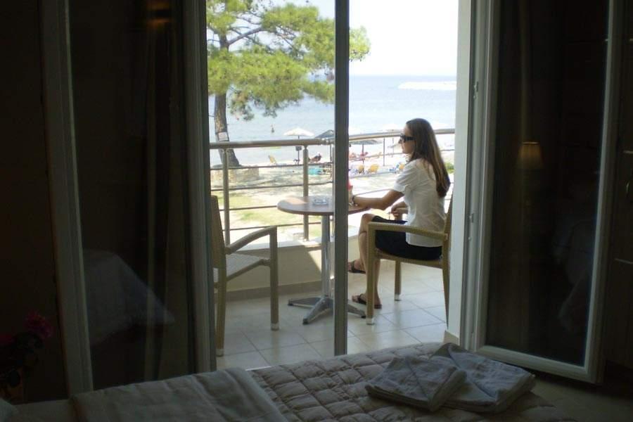Rachoni Bay Hotel 3*
