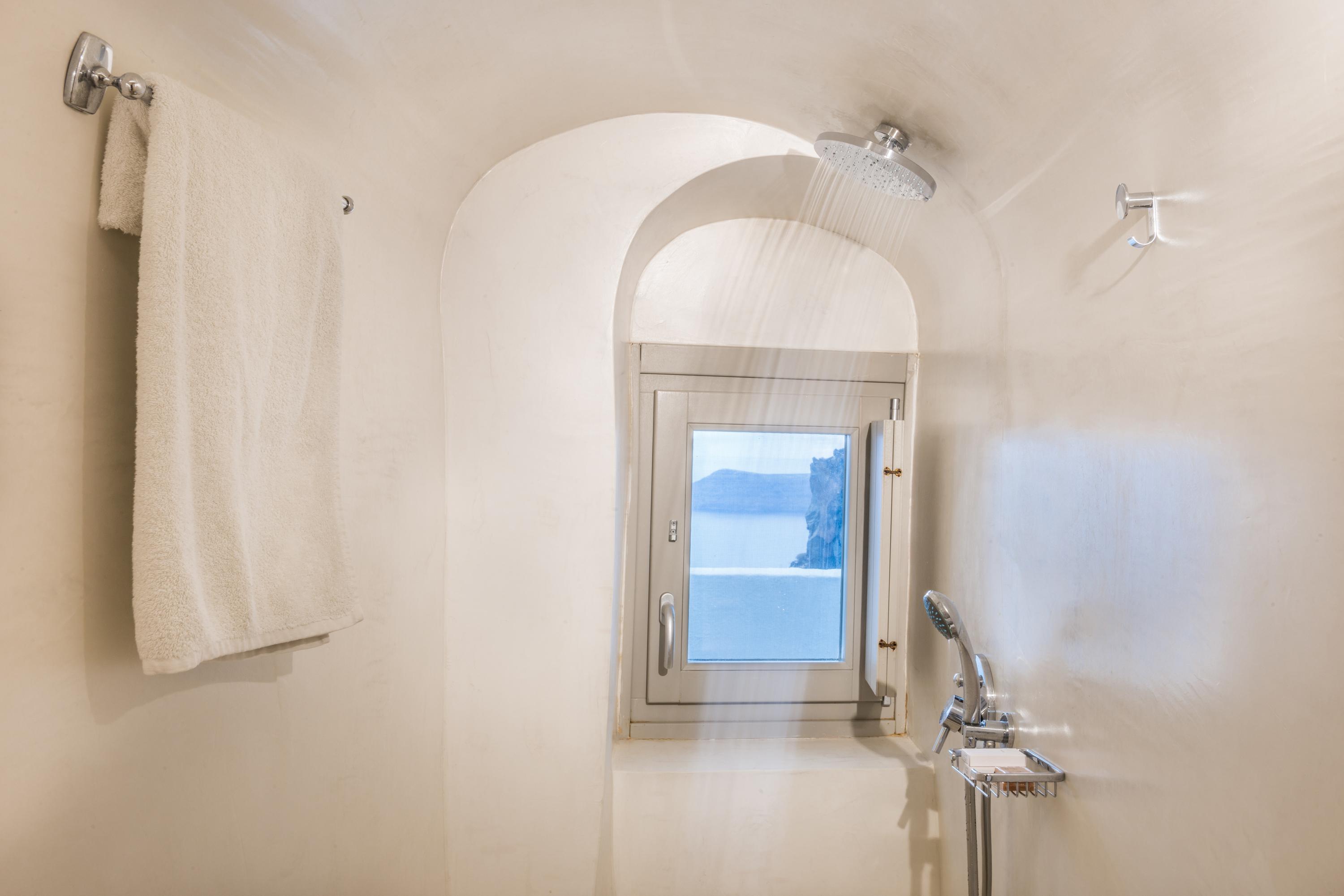 On The Rocks - Small Luxury Of The World (adults Only) Hotel Imerovigli (Santorini)