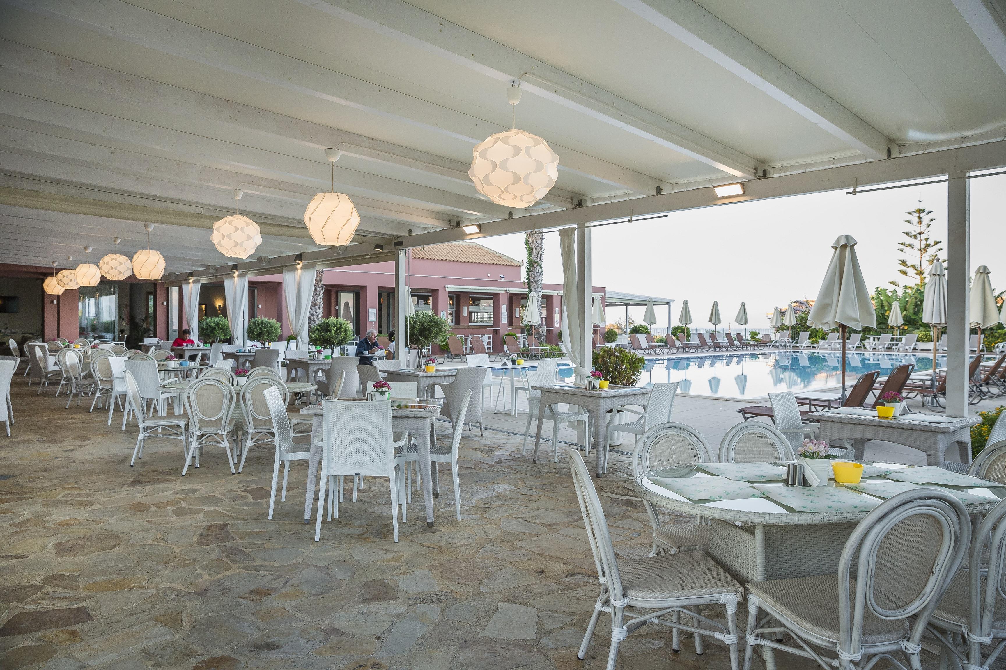 Astra Village And Aparthotel Livathos (Kefalonia)