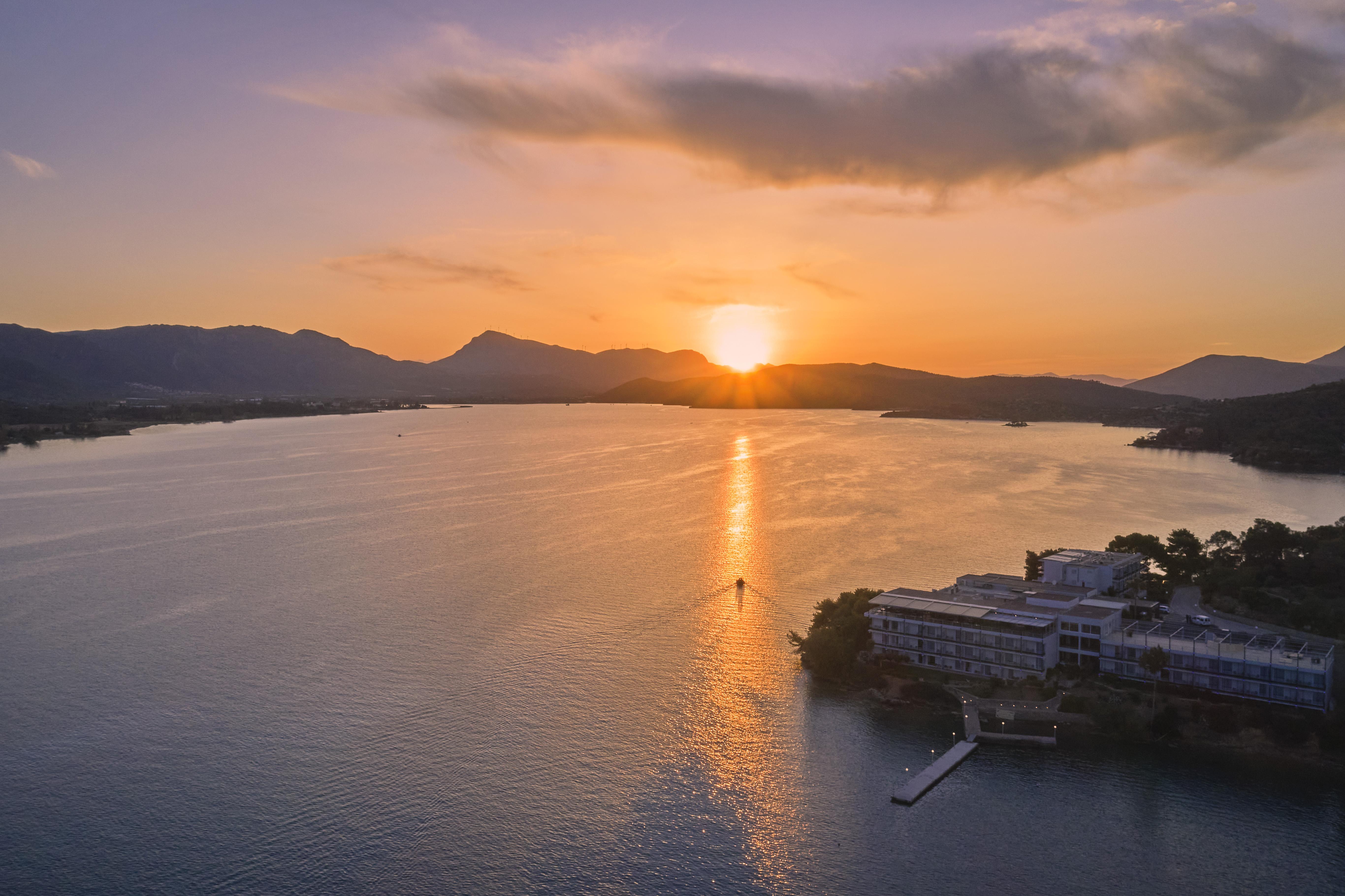 Hotel Xenia Poros Image Poros Town