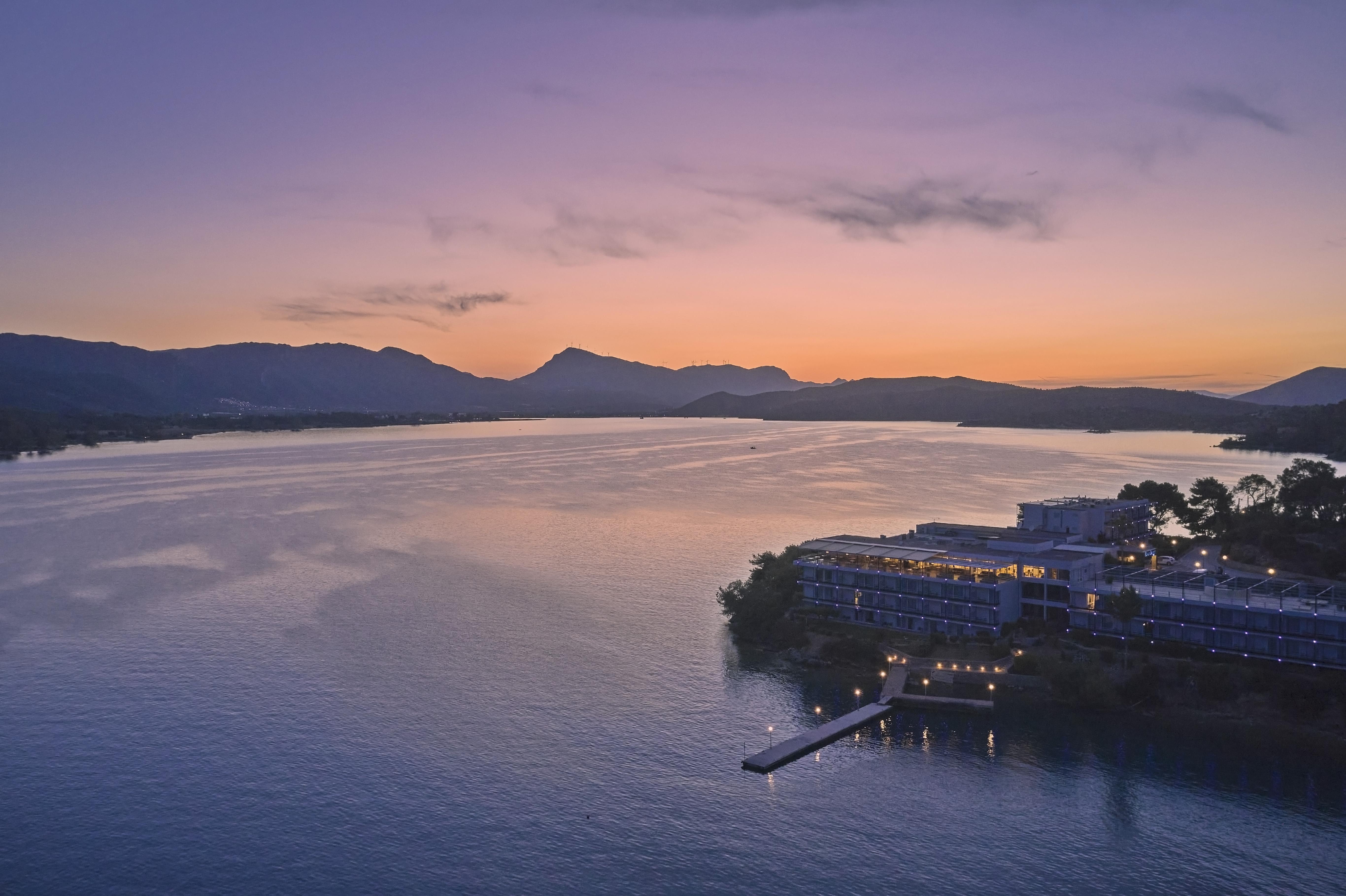 Xenia Poros Image 4*