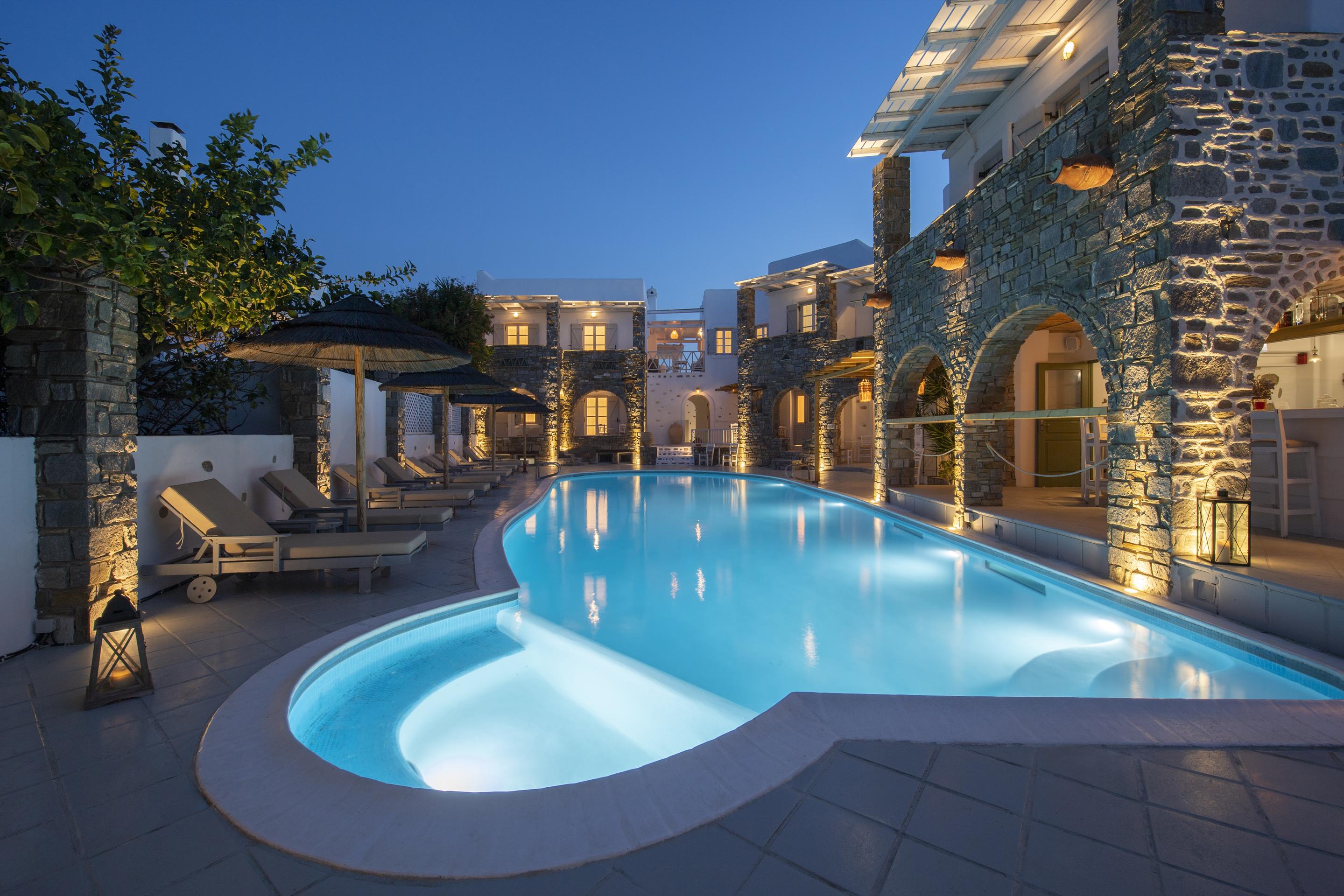 Zefi & Naousa (Paros)