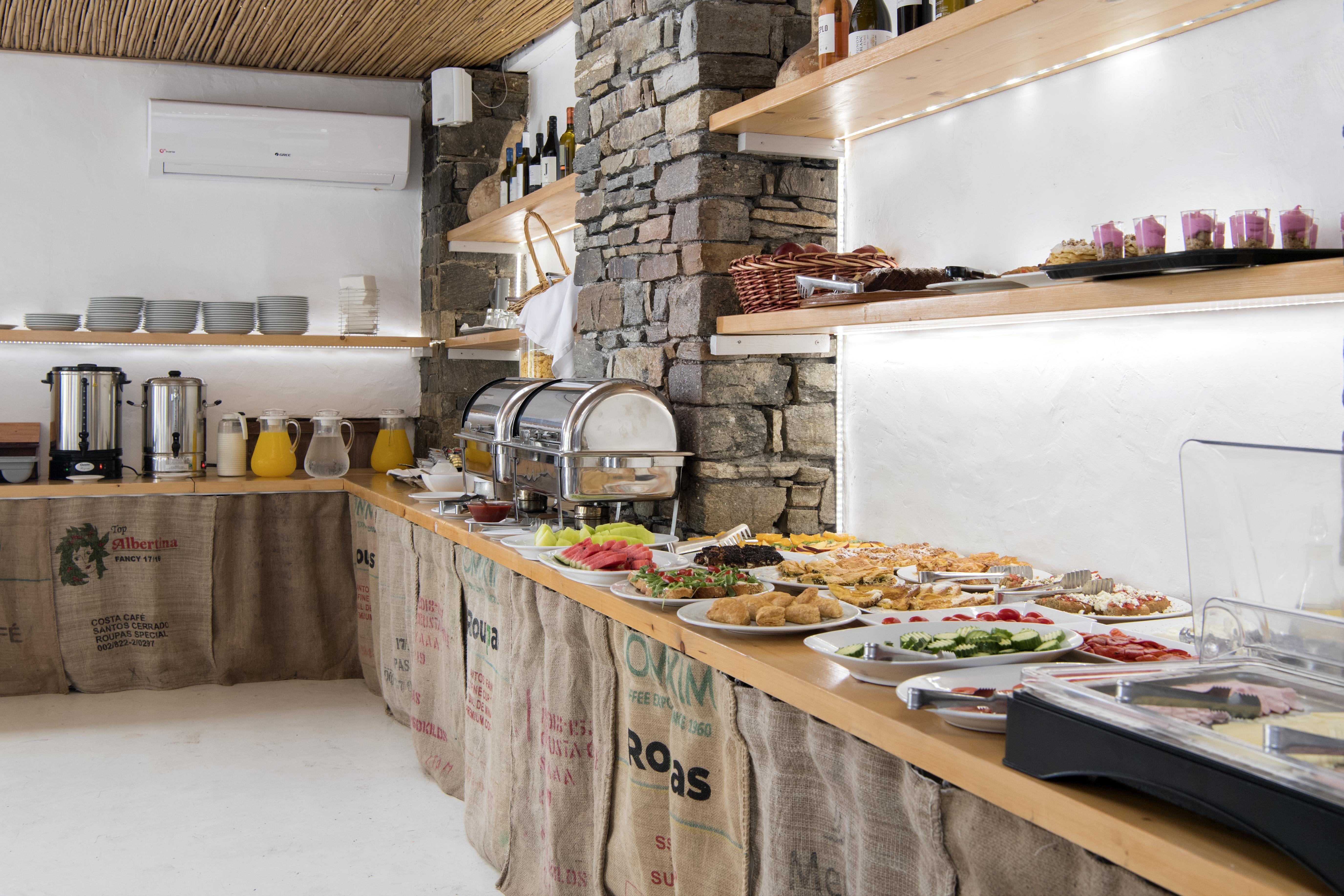 Hotel Zefi &