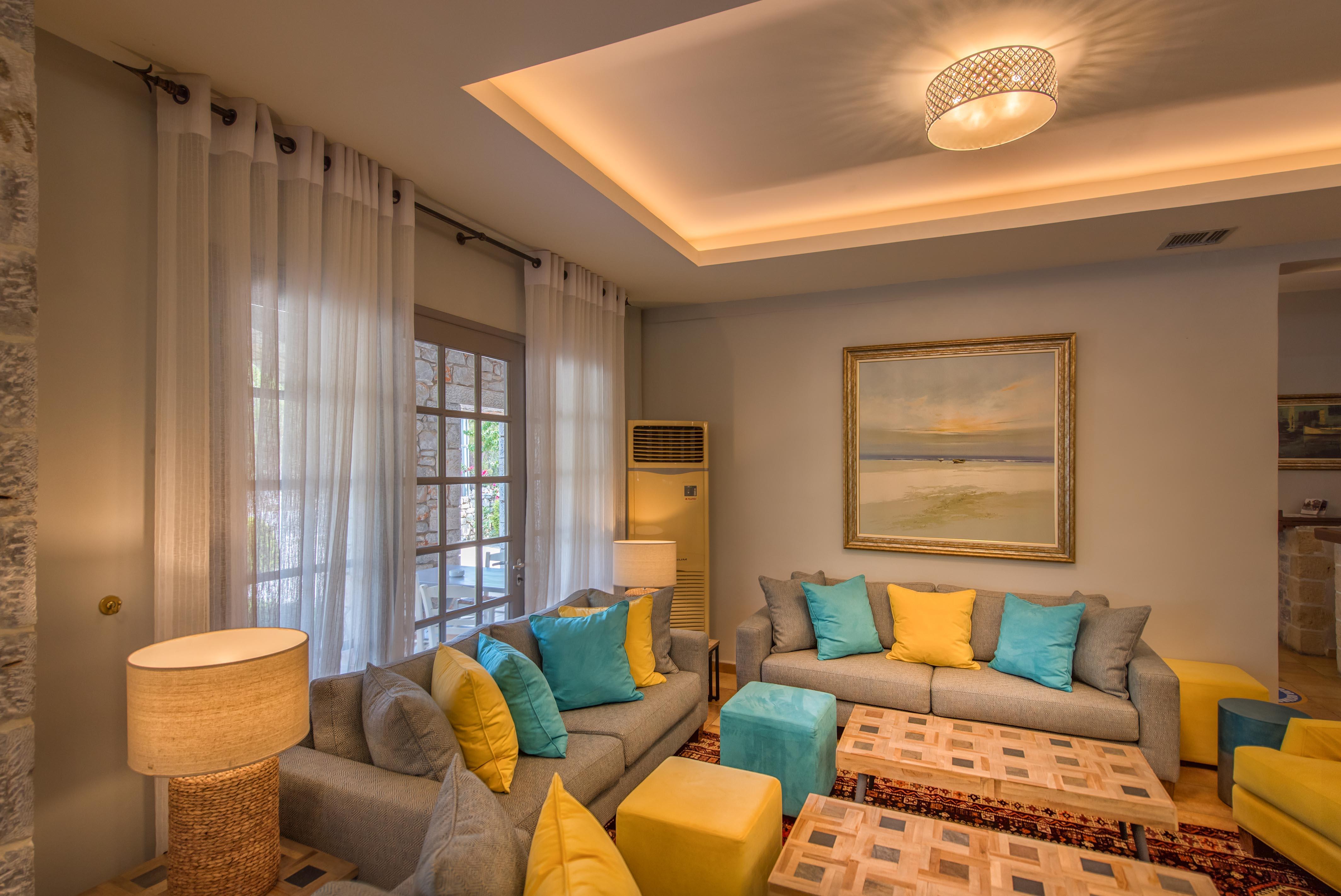 Kastro Maini Hotel