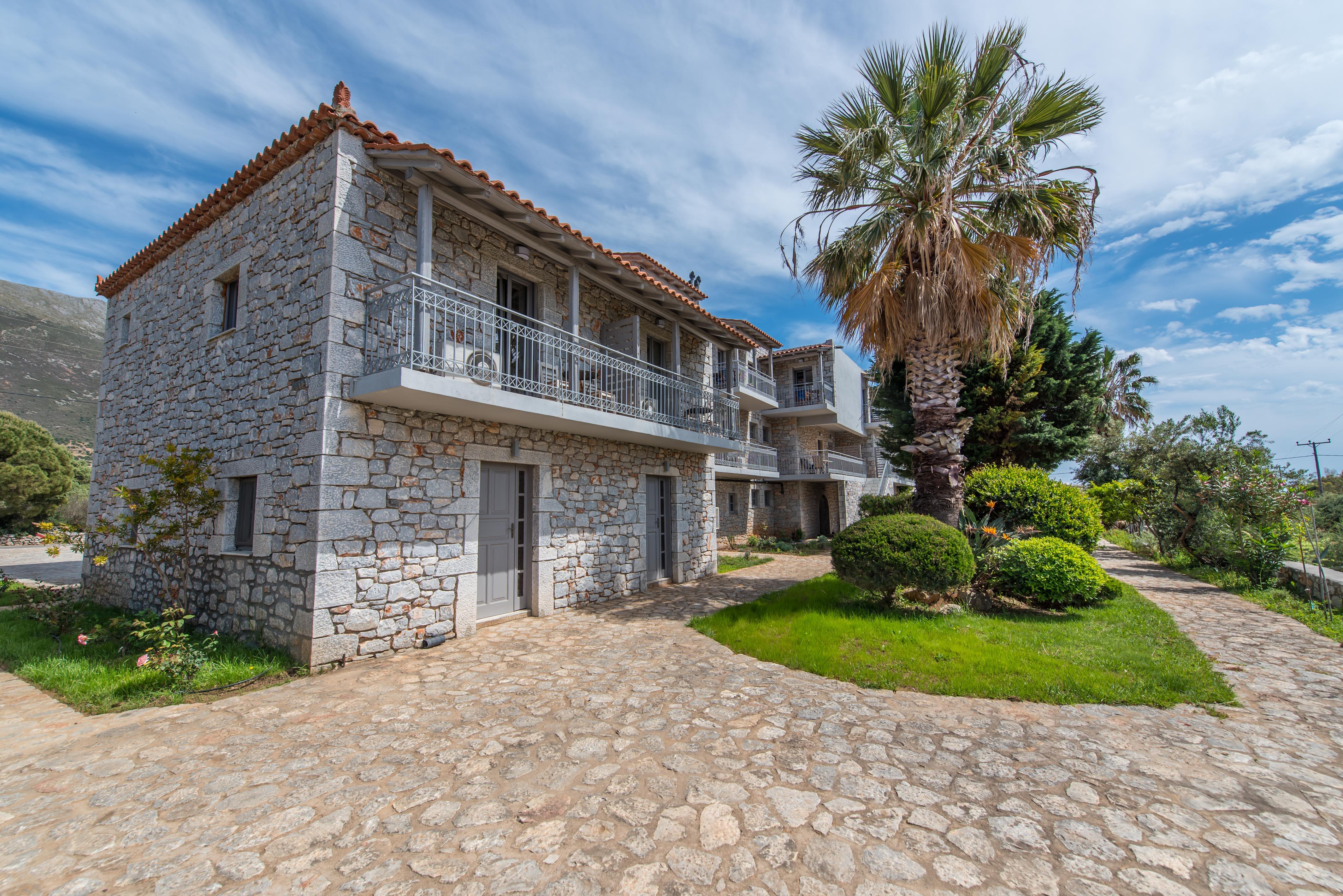 Hotel Kastro Maini