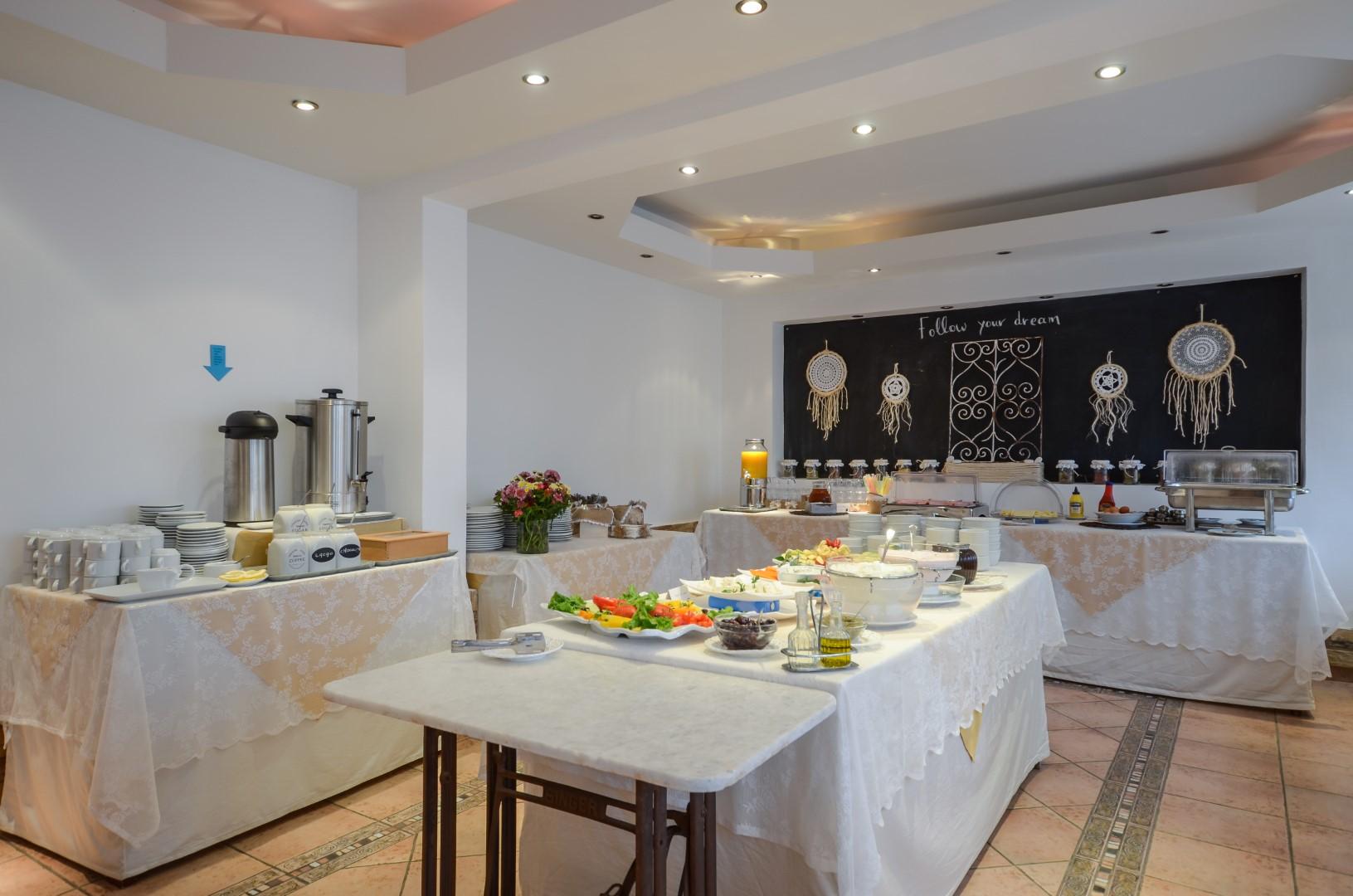 Naxos Hotel