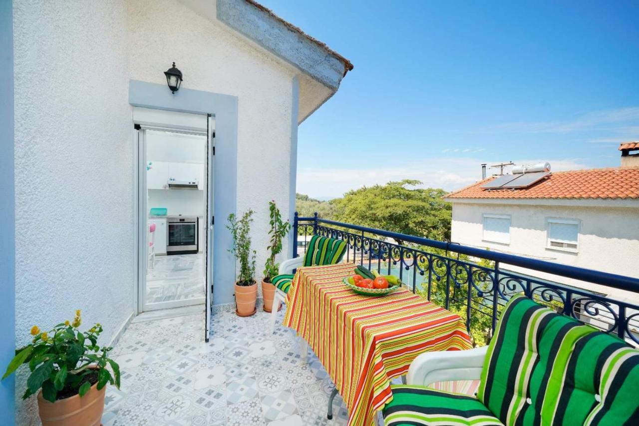 Yiayia And Papou Luxury House Apartment