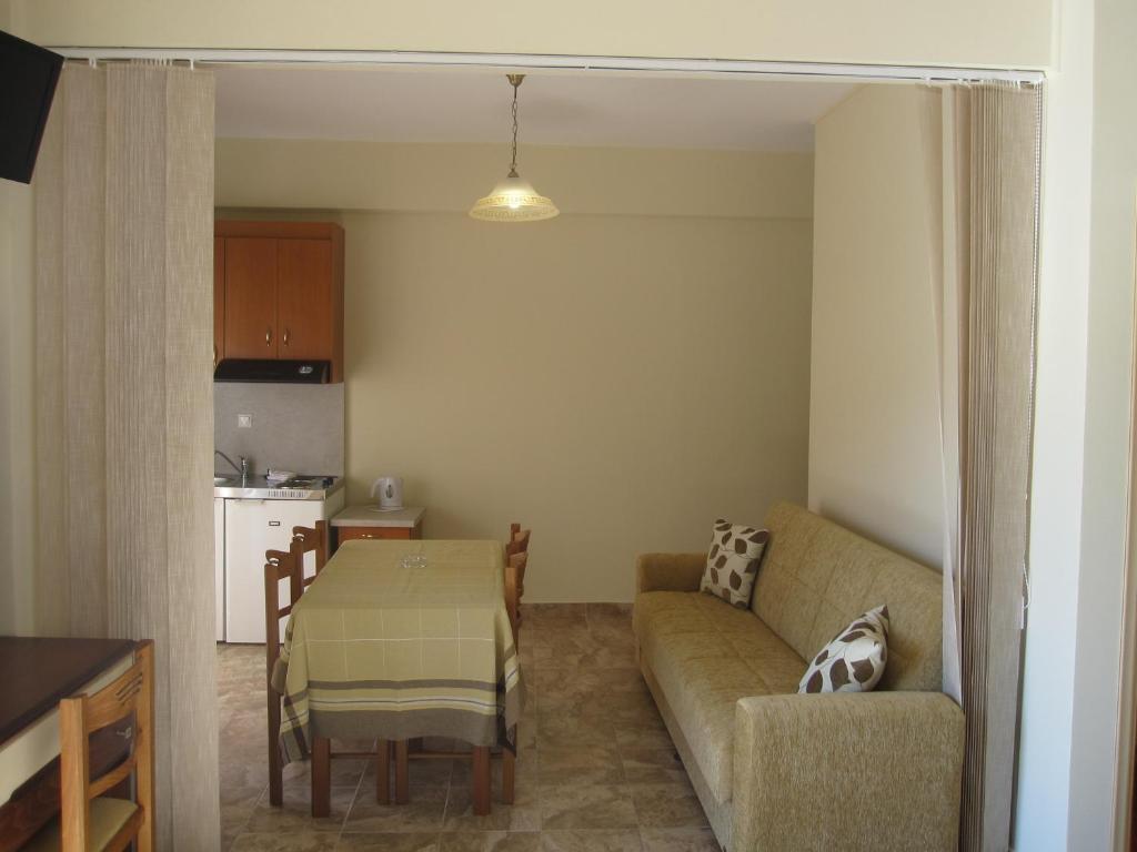 Lorenzo Hotel 2*