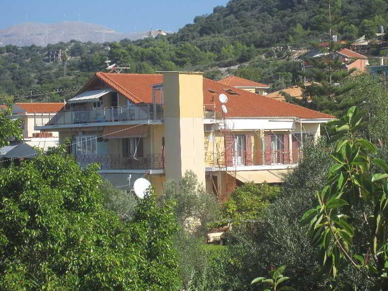 Lorenzo 2* Lassi (Kefalonia)