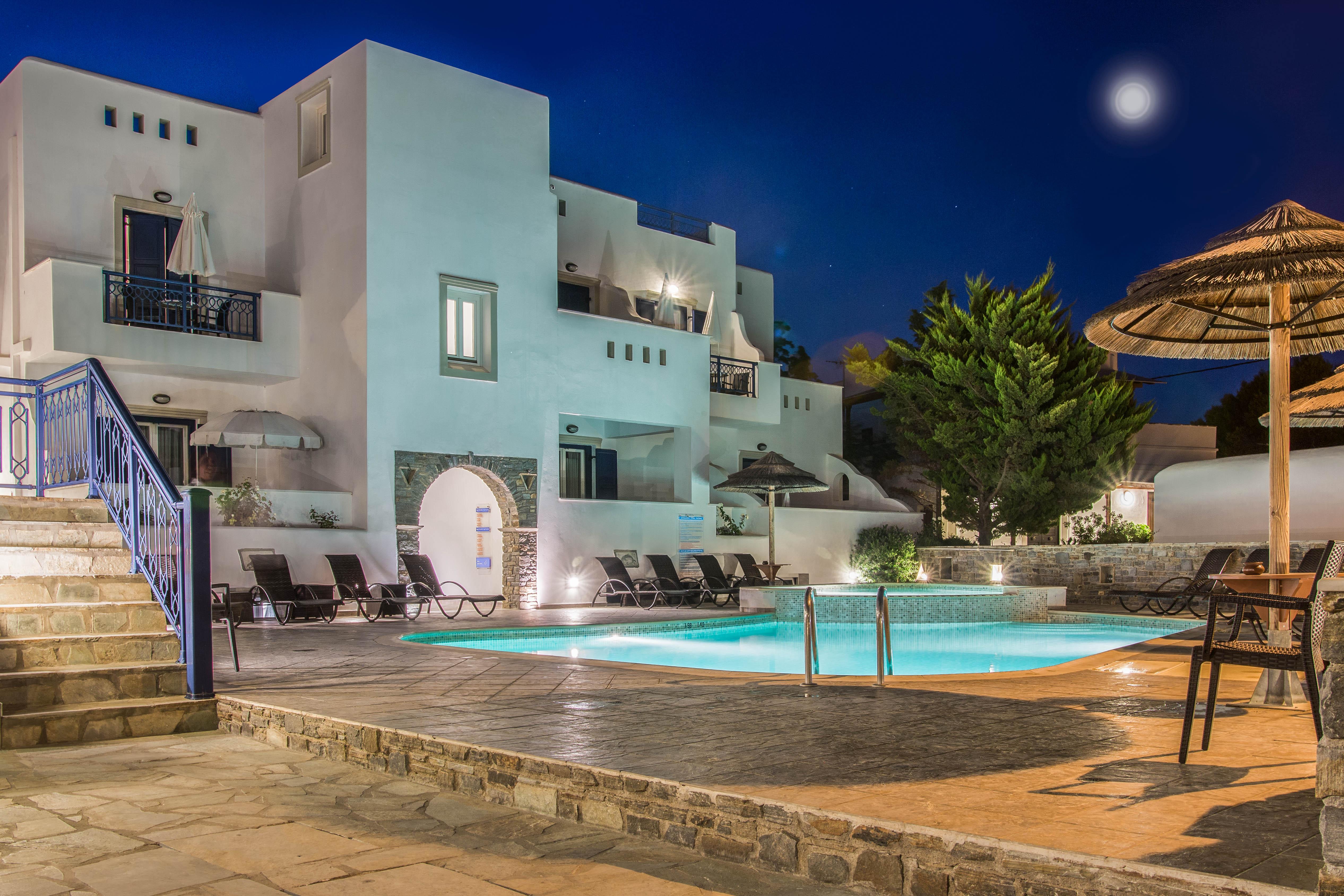 Liana & Agios Prokopios (Naxos)