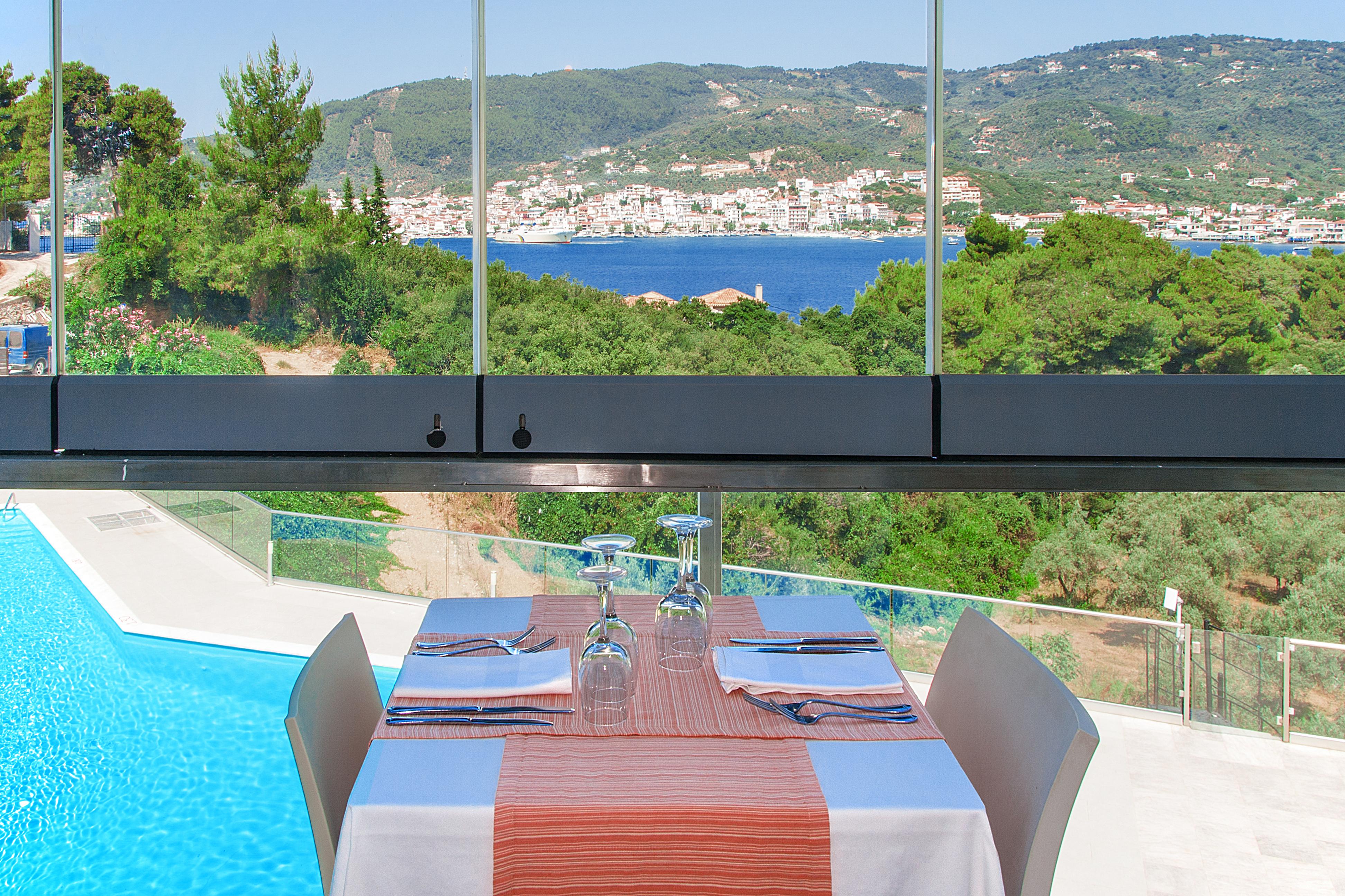 Hotel Punta 4*