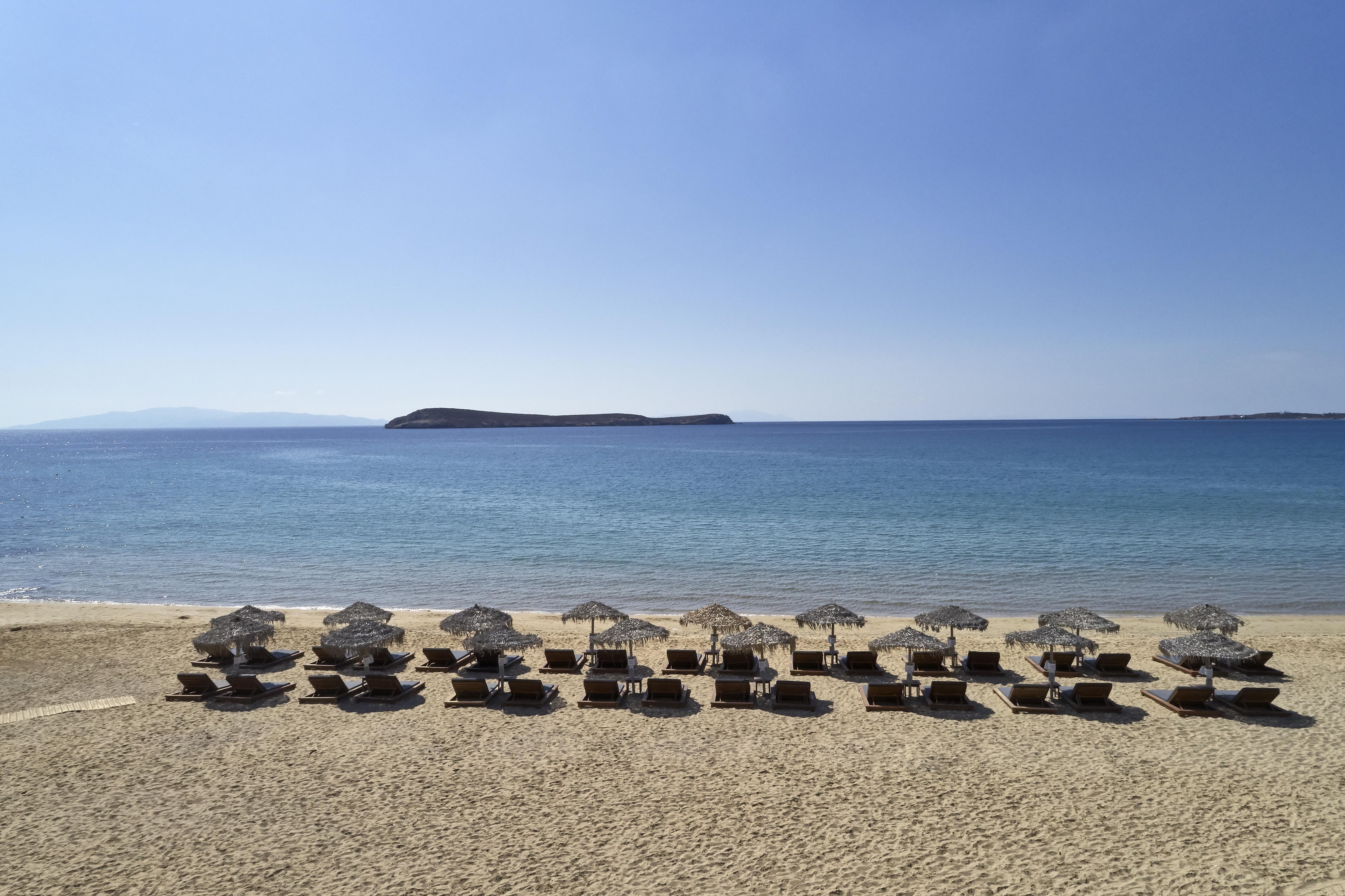 Poseidon Of Paros & Hotel Chrisi Akti (Paros)