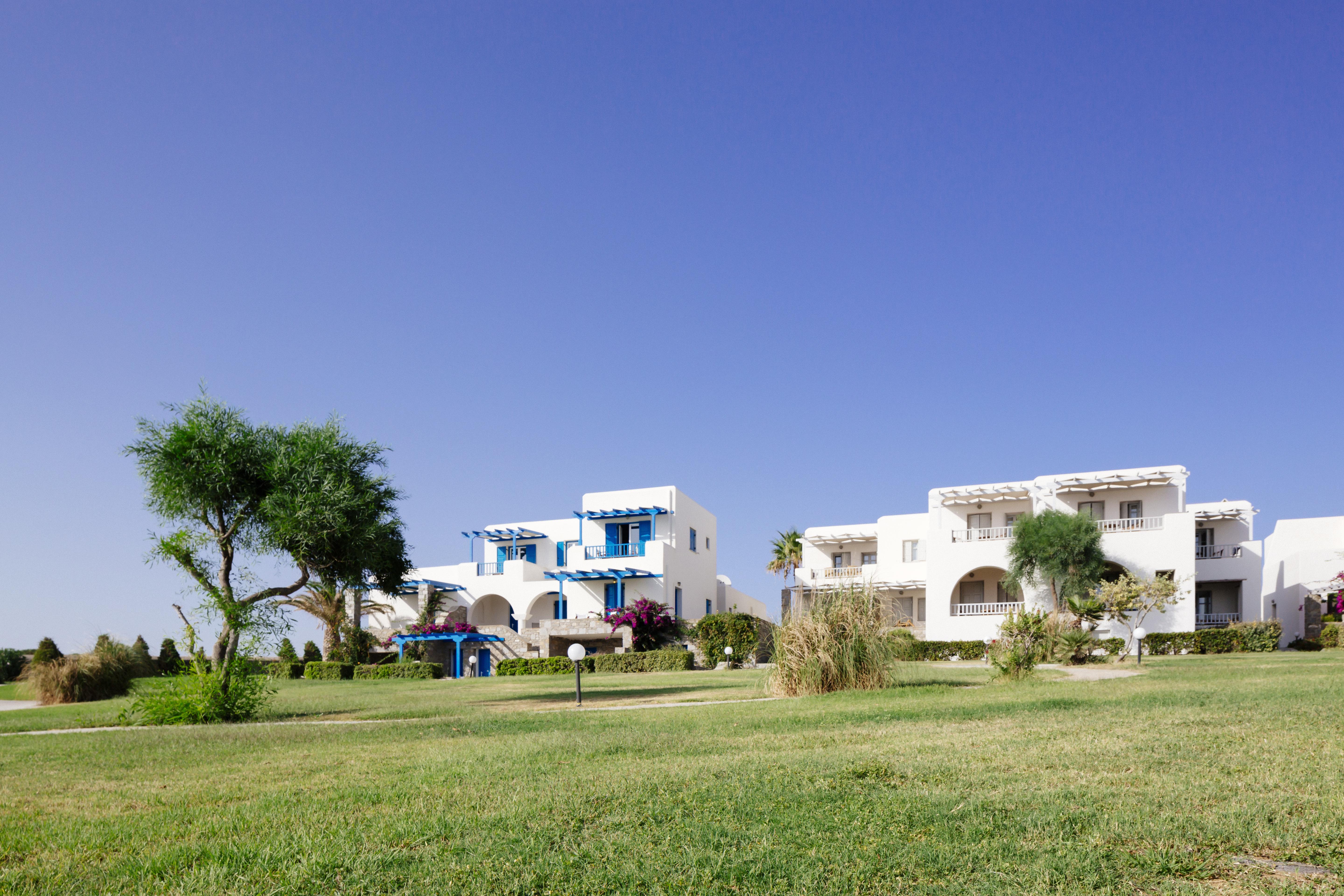 Poseidon Of Paros & Hotel 5*