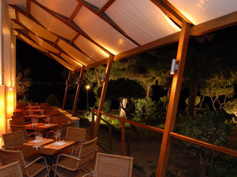 Karystion Hotel 2*
