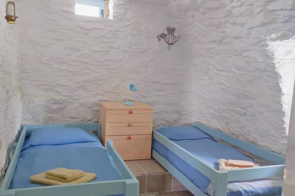 Owl's Nest/the Blue Holiday home *