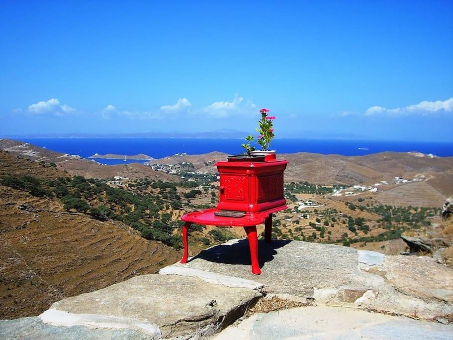 Owl's Nest/the Blue Holiday home Otzias