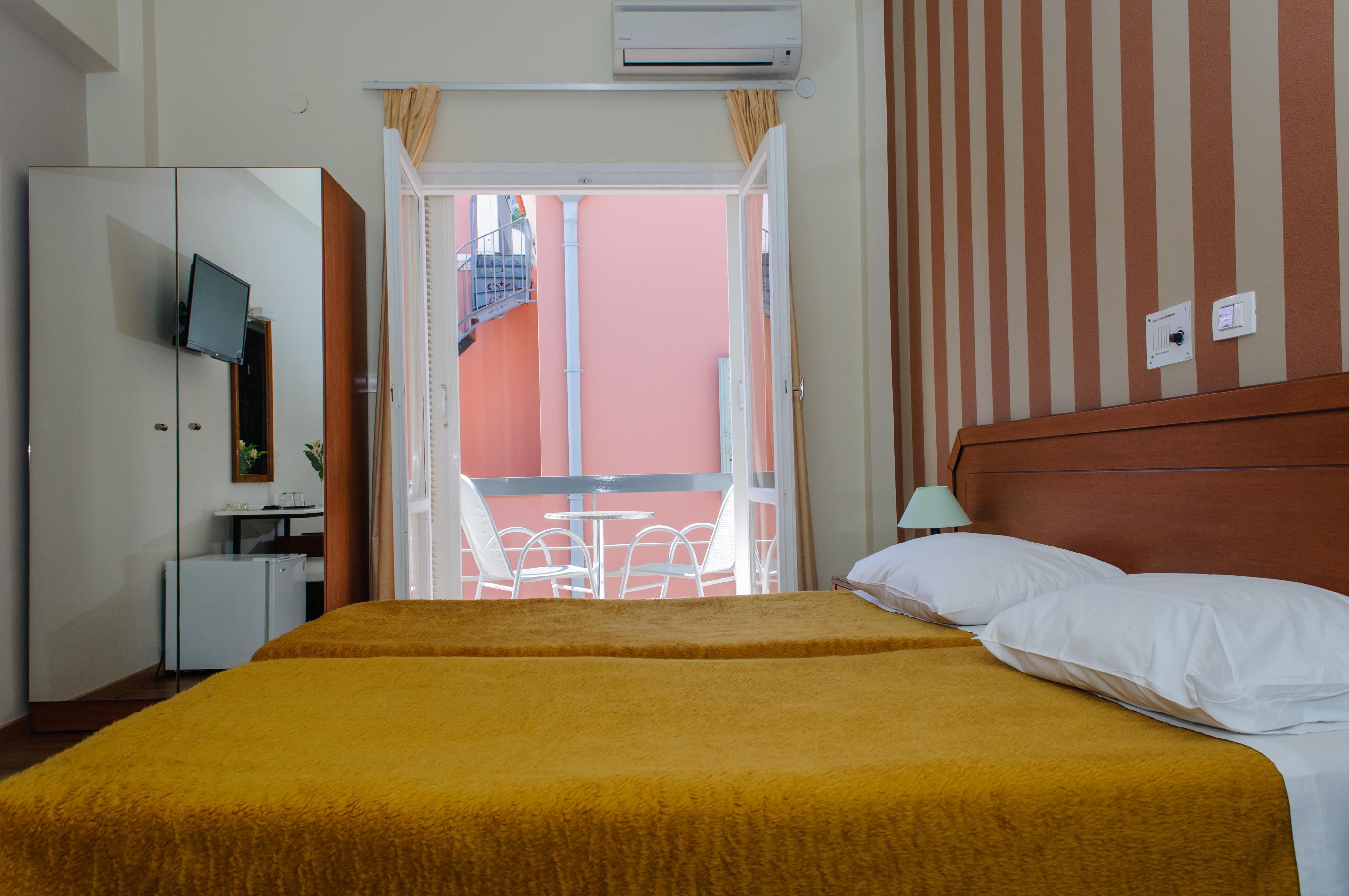 Agamemnon Hotel