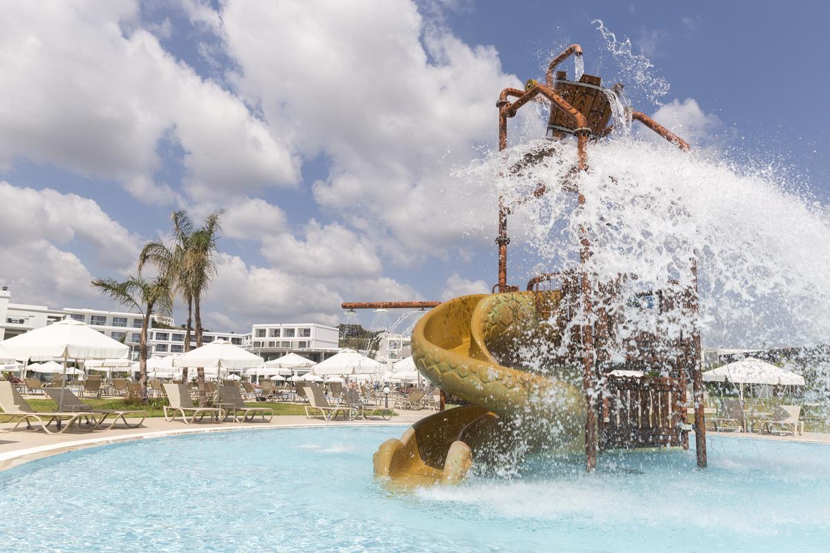 Asterias Hotel