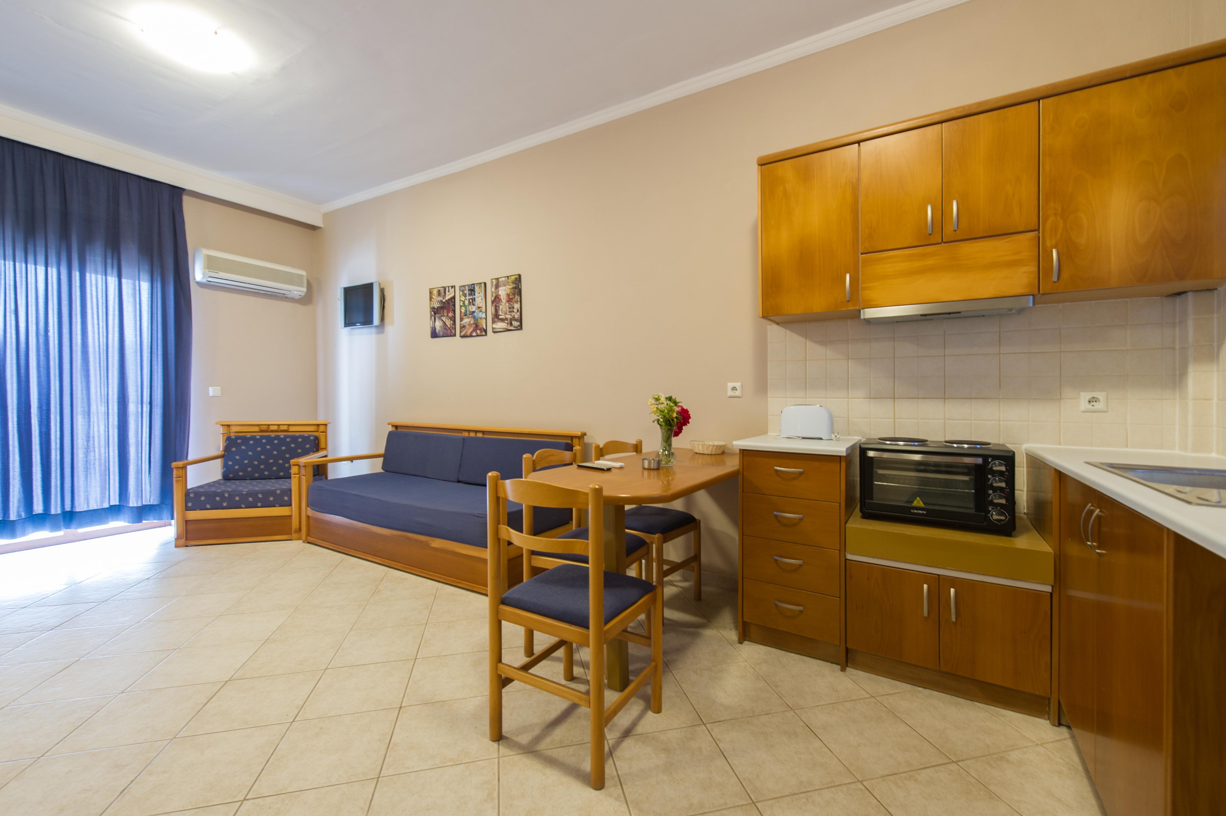 Stemma Aparthotel 3*