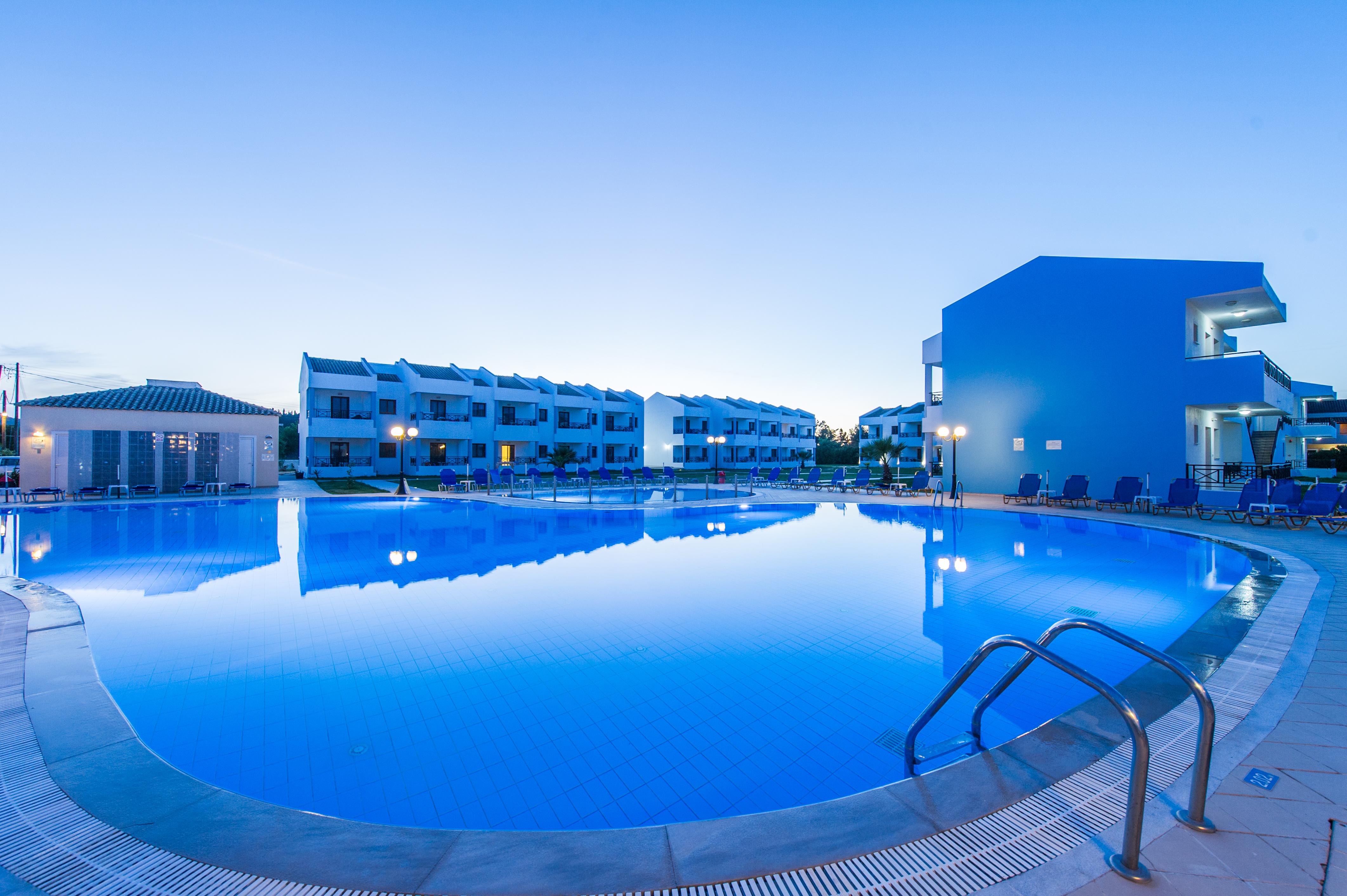 Stemma Aparthotel 3*