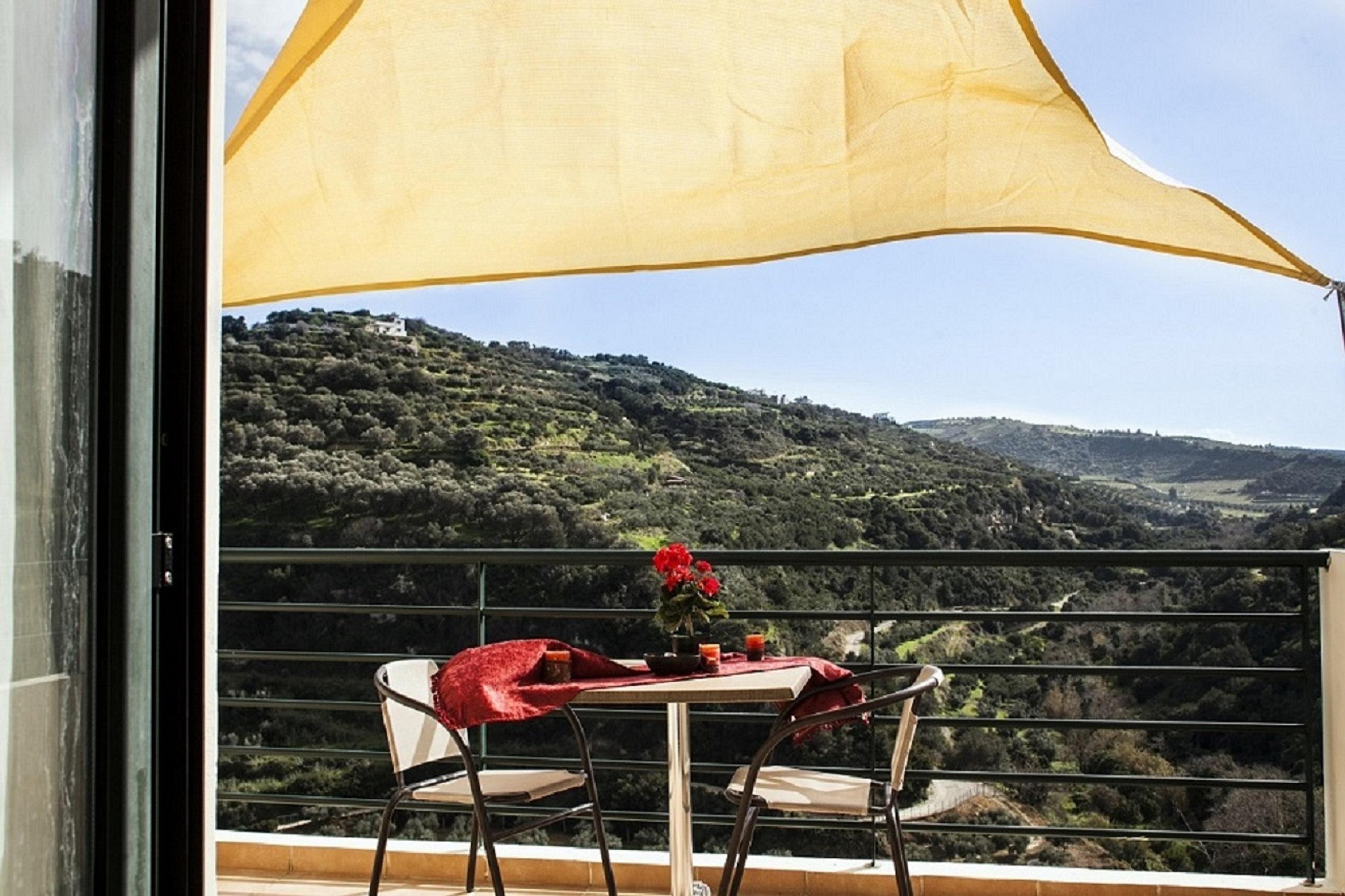 Estate Kares 4*