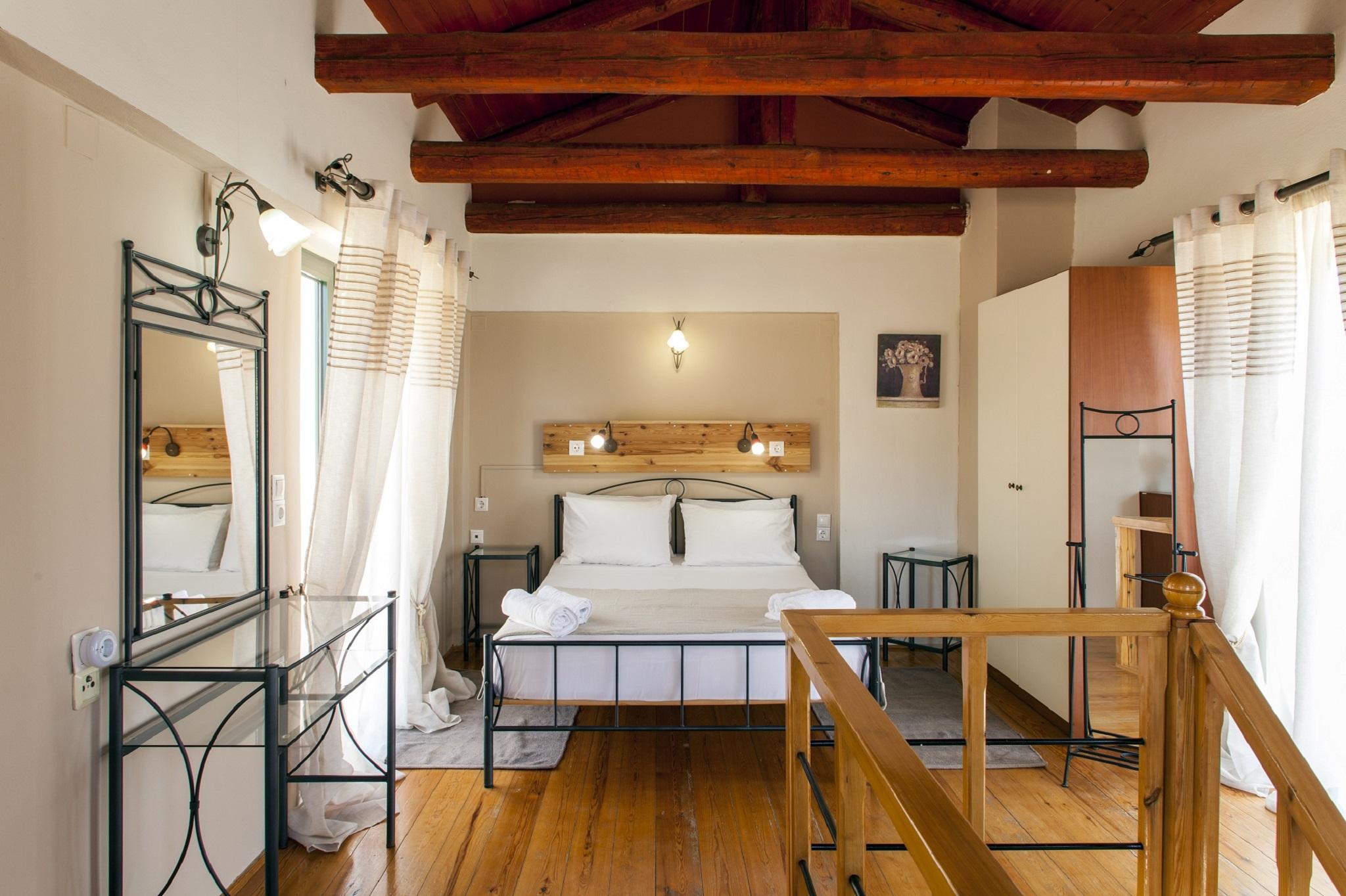 Aparthotel Estate Kares 4*