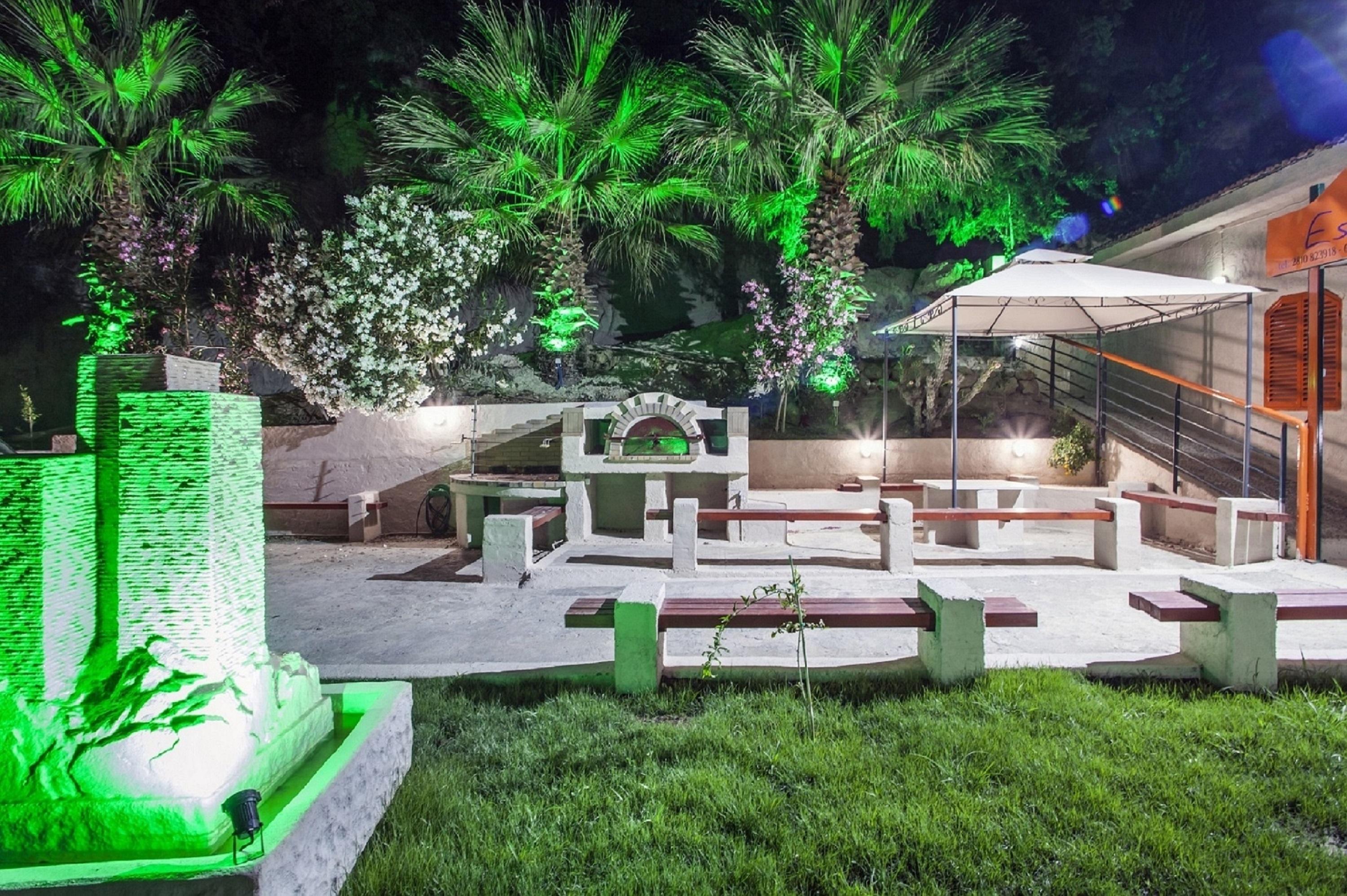 Estate Kares Aparthotel 4*