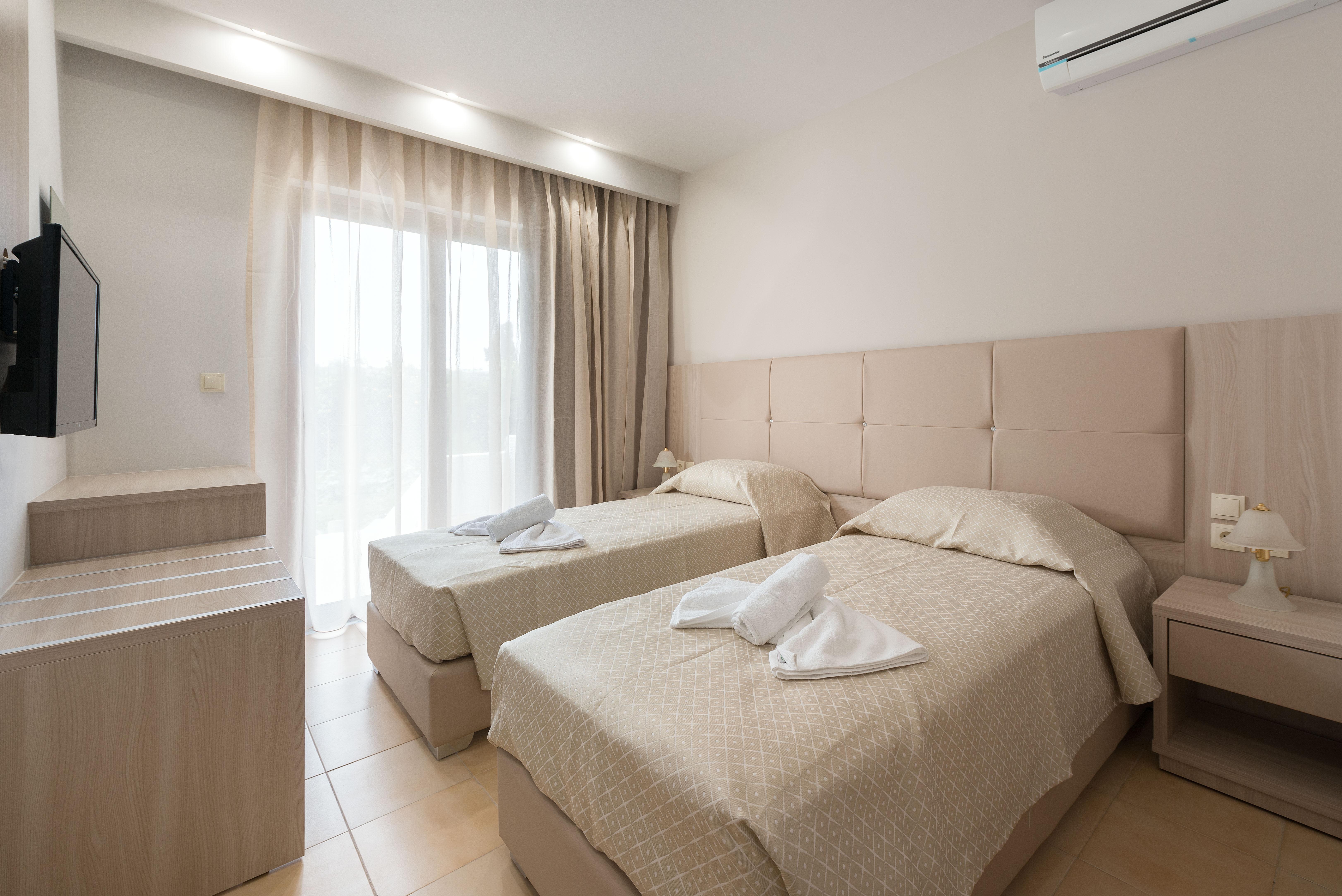 Saint George 3* Archangelos (Rhodes)