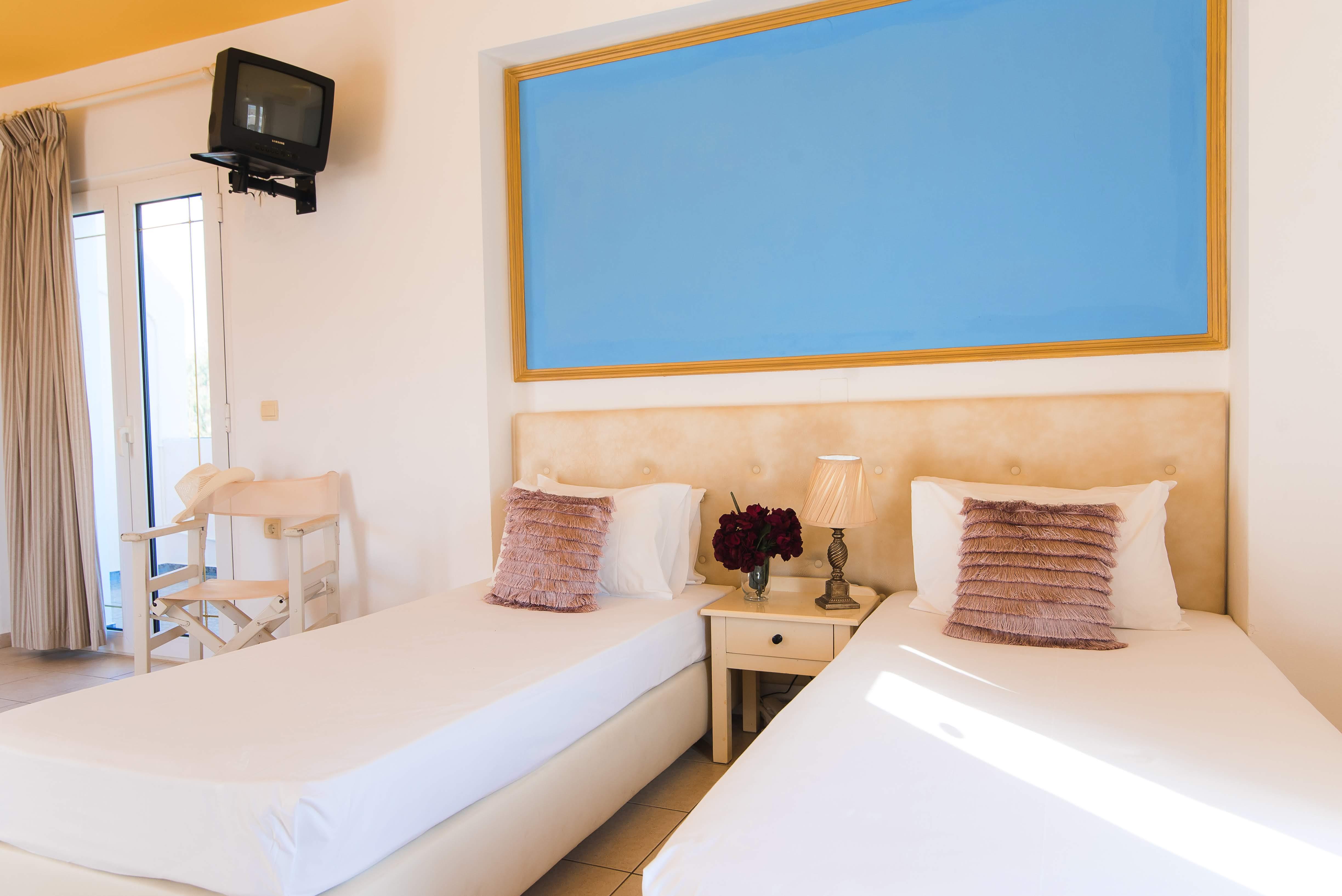 Yiannis Manos 3* Malia (Crete)