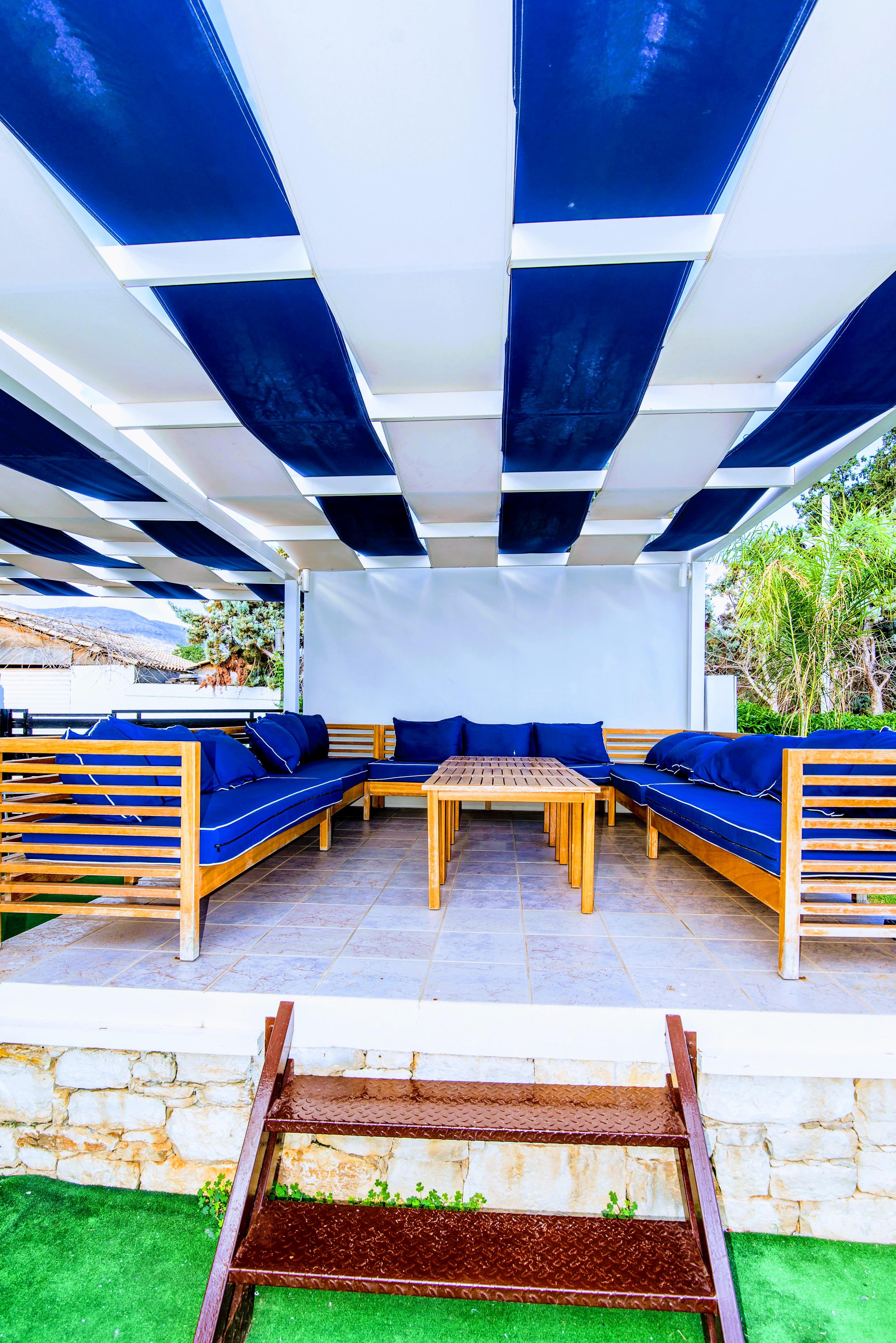 Yiannis Manos 3* Malia (Crete)