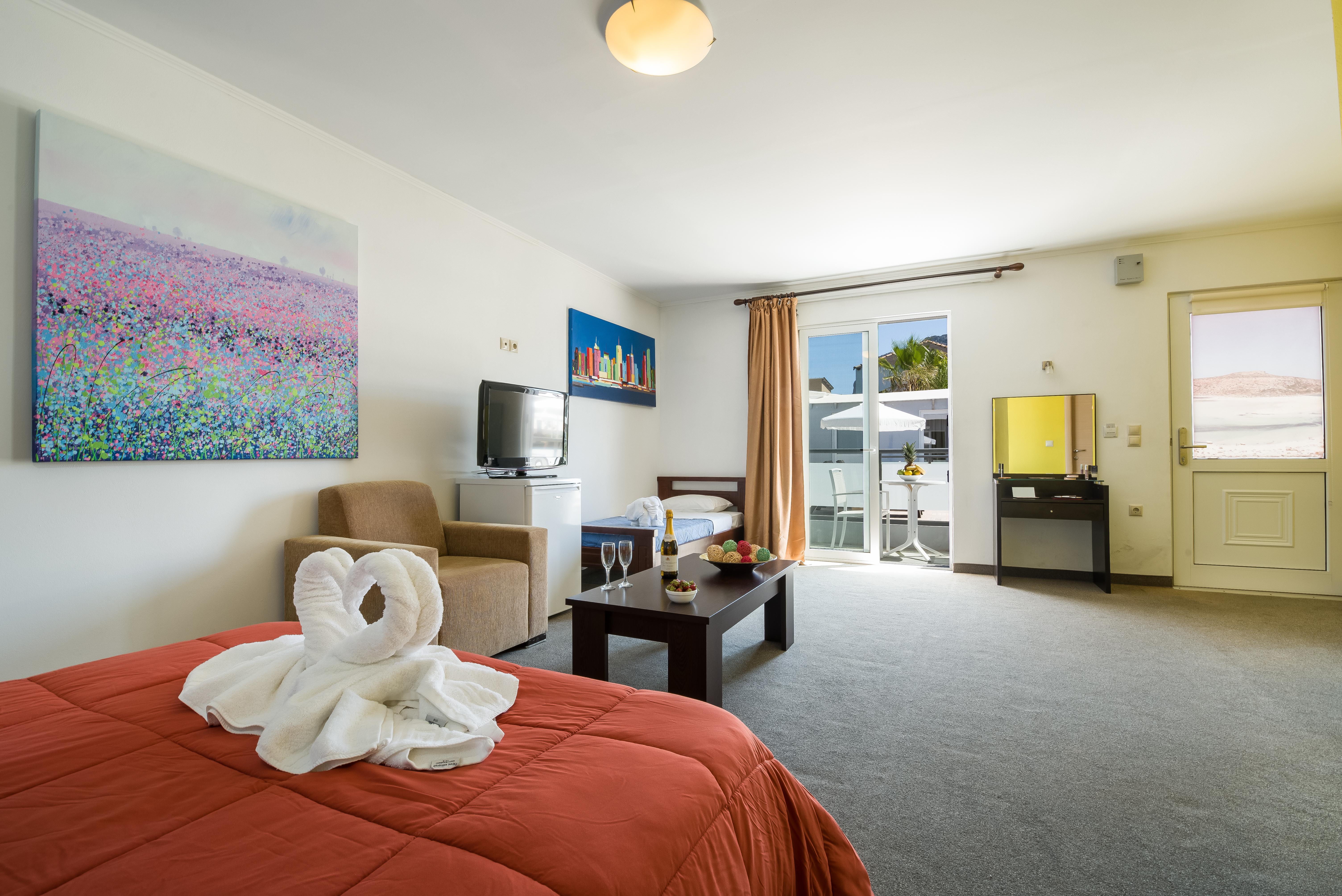 Paradice Luxury Suites-near Zorbas Beach-free Breakfast Stavros (Crete)