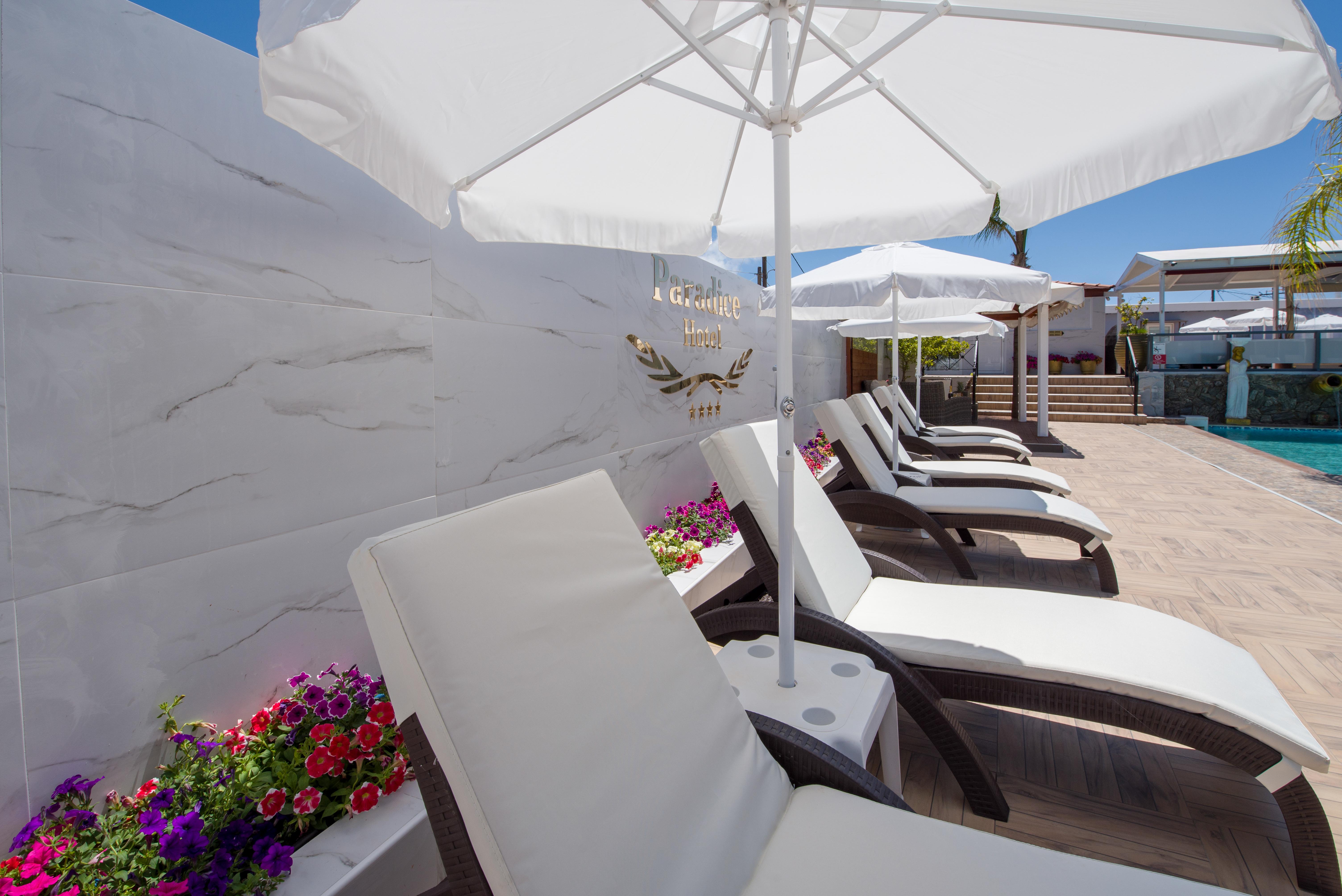 Paradice Luxury Suites-near Zorbas Beach-free Breakfast 4*